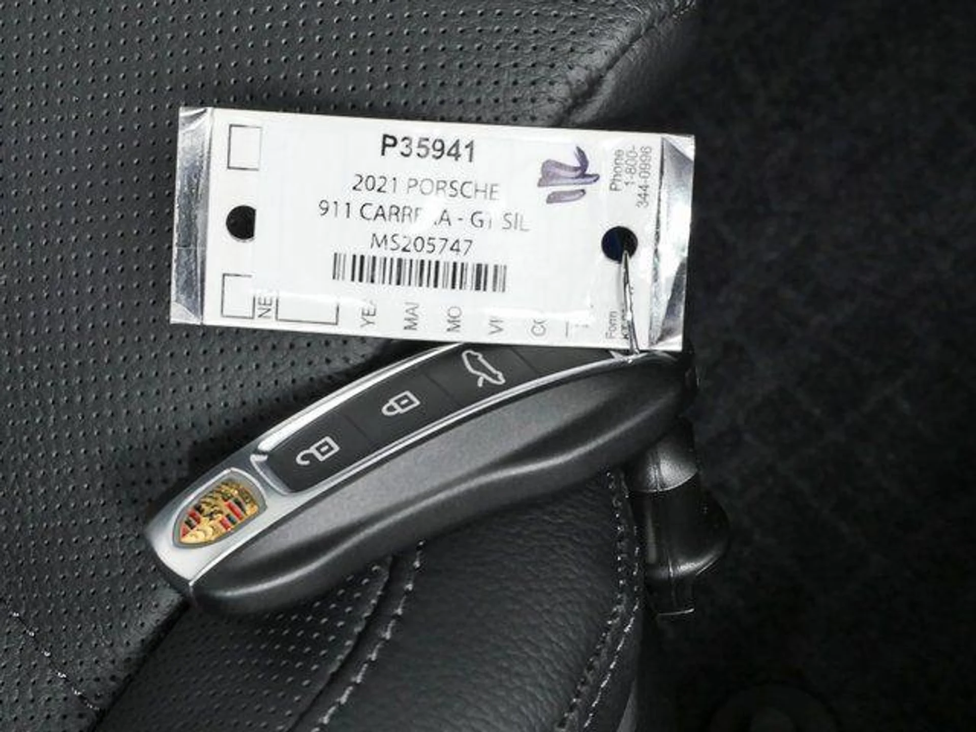 mph034_1307298092_P_Rd7_O_Ic_XTLKIY_e54_XAH_1k3v_Uc_6cca38b57b