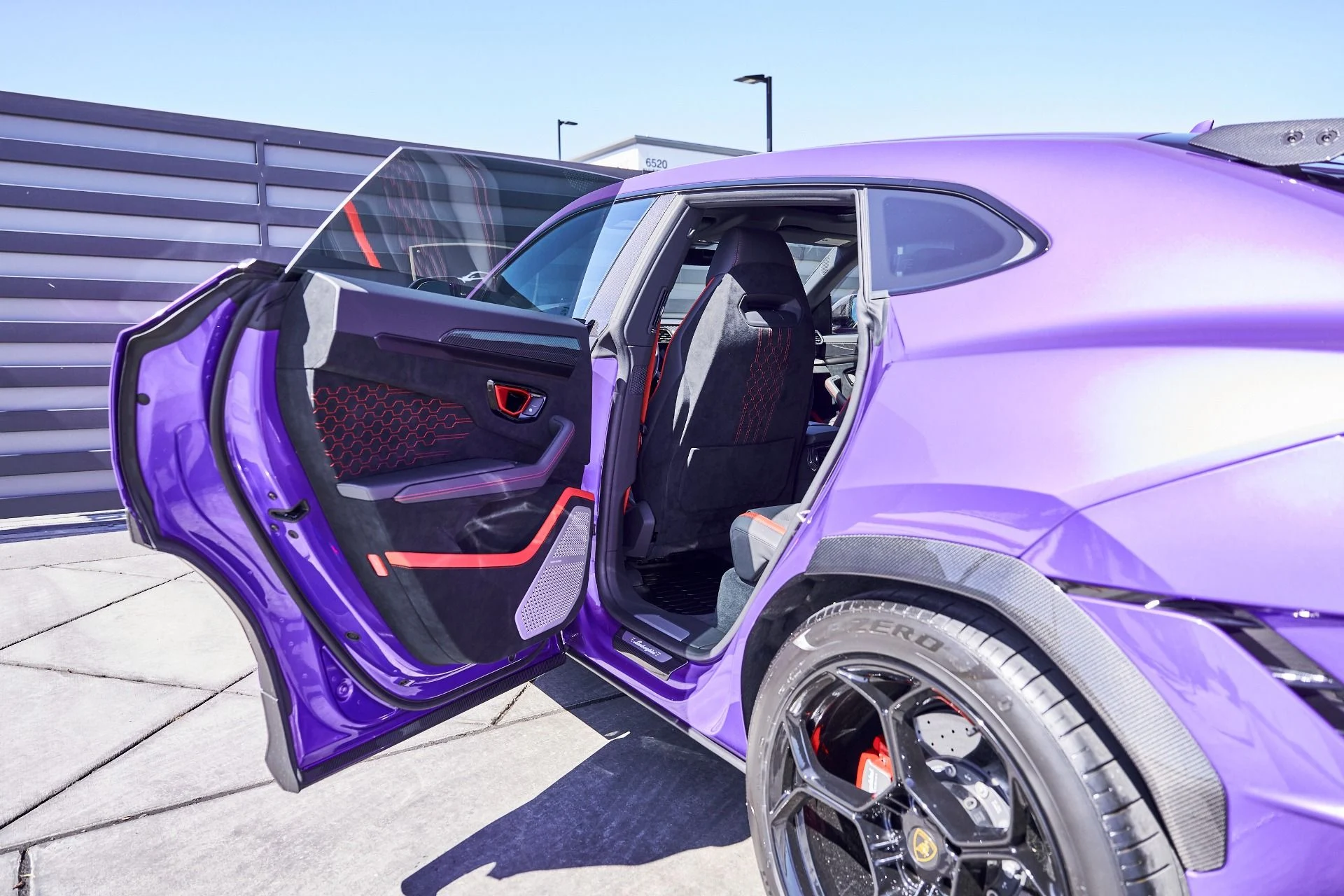 mph034_1313000537_Used_2024_Lamborghini_Urus_Performante_1773968278_506b996c51