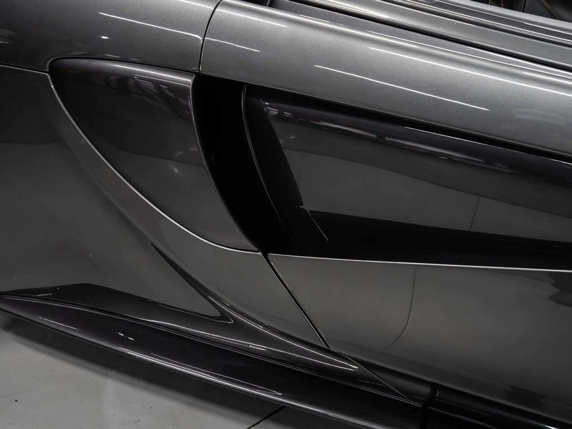 mph034_1313809393_mclaren_570s_2018_2e4b068411