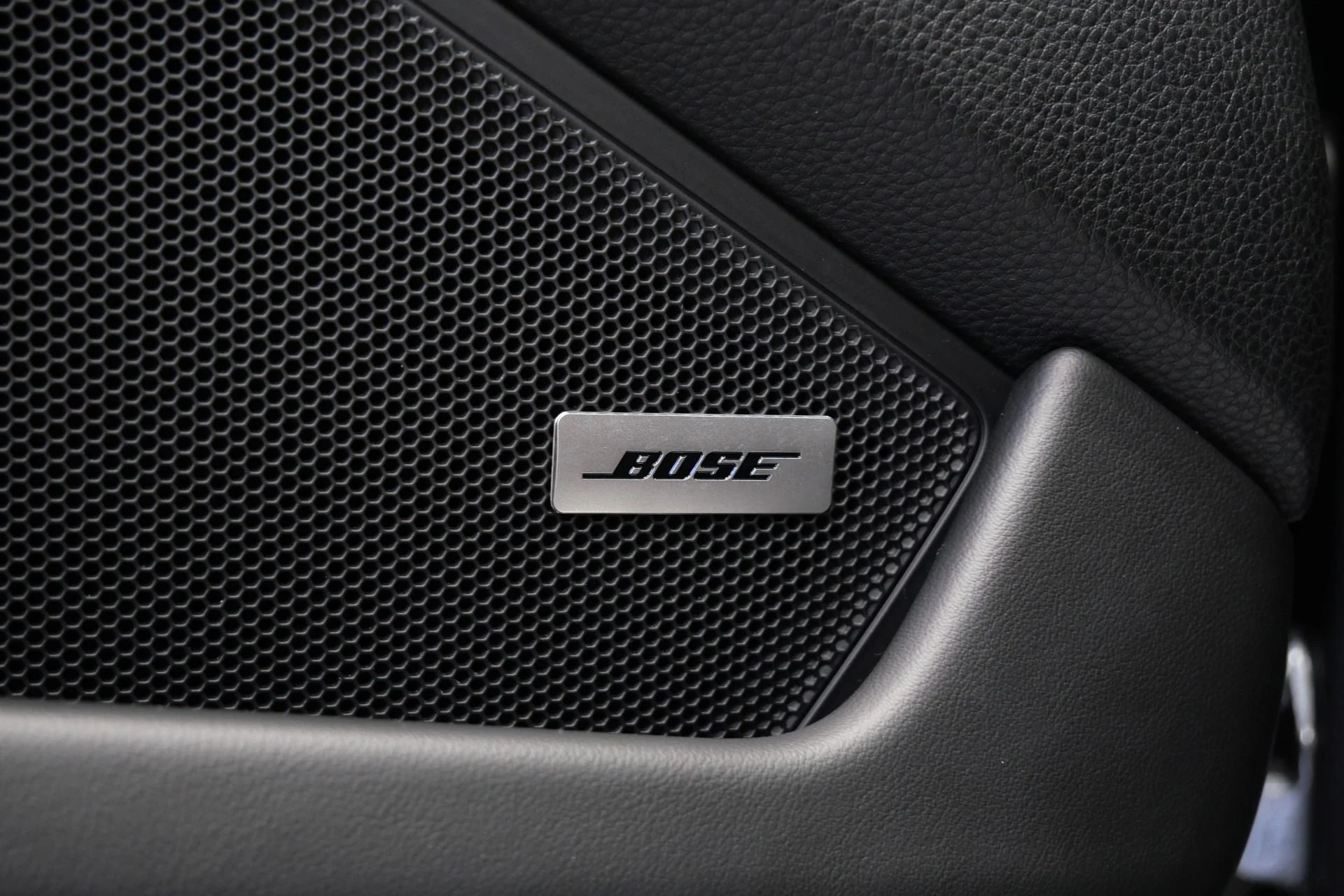 mph034_1315159602_Used_2025_Porsche_911_Carrera_Premium_Package_Sport_Exhaust_1768503028_5ca7d2eb9e