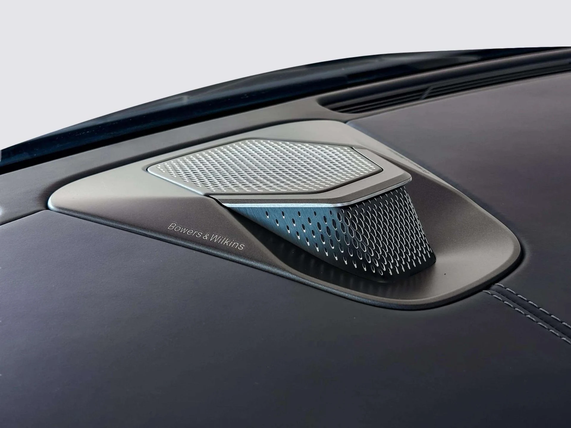 mph034_1321439368_a9747d9c_b382_4807_bfb7_0a907f3161b4_e21f539a57