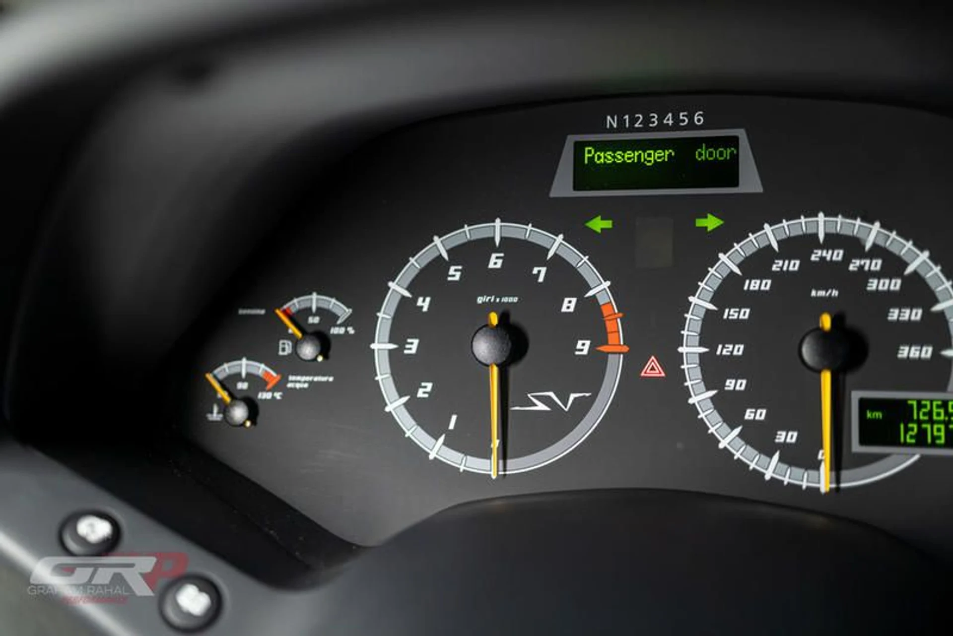 mph034_1322635964_5_E50138_D_9_BE_6_4927_8_C0_D_841_DB_24334_C2_4662640116