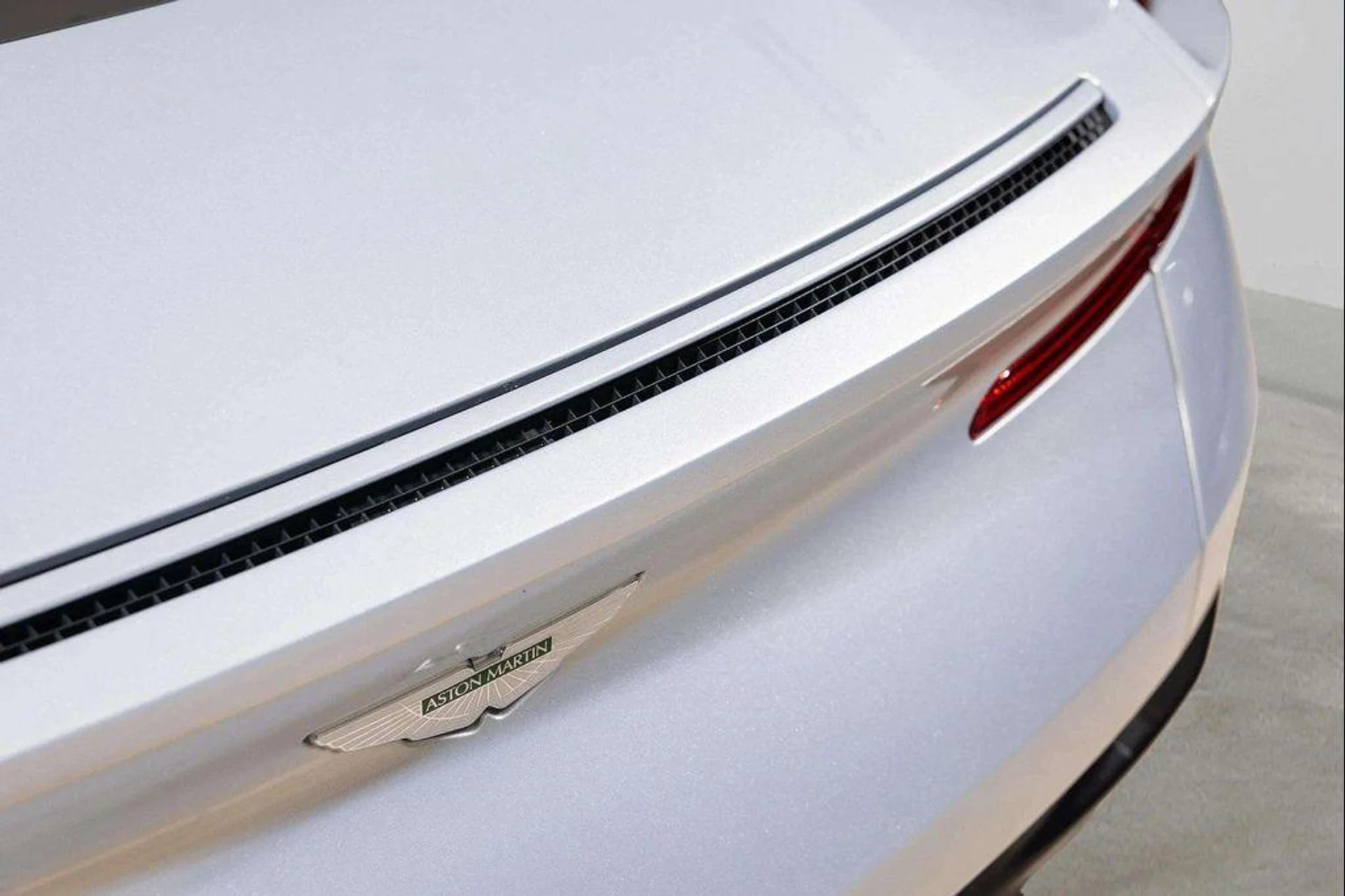 mph034_1338631678_E_Ae_Qzjihy3_L29qj01wy_K_Tib28_CI_dc7c825fc7