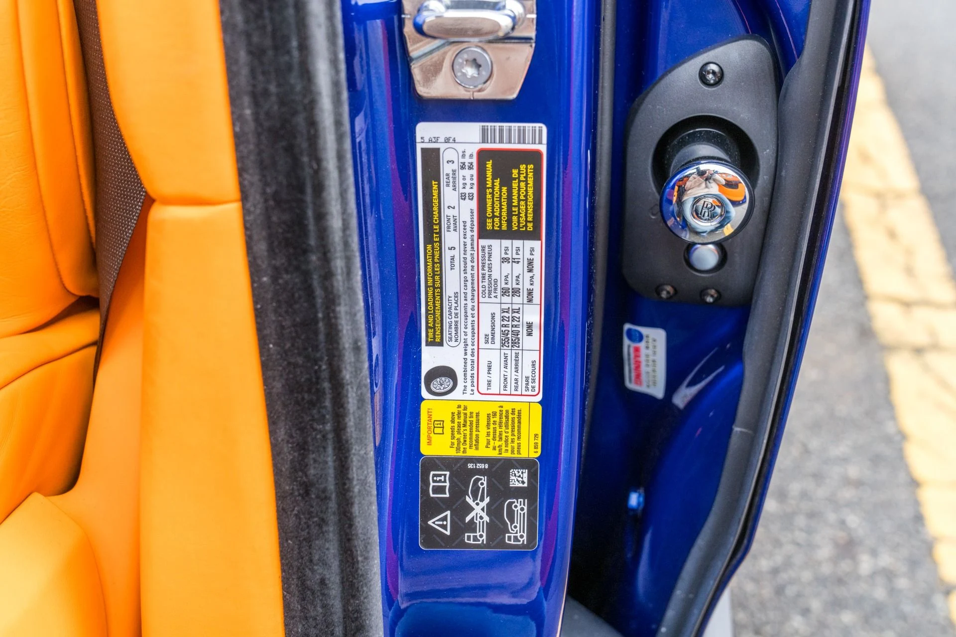 mph034_1340592142_Used_2023_Rolls_Royce_Black_Badge_Cullinan_1772494436_dcd6f3cd8d