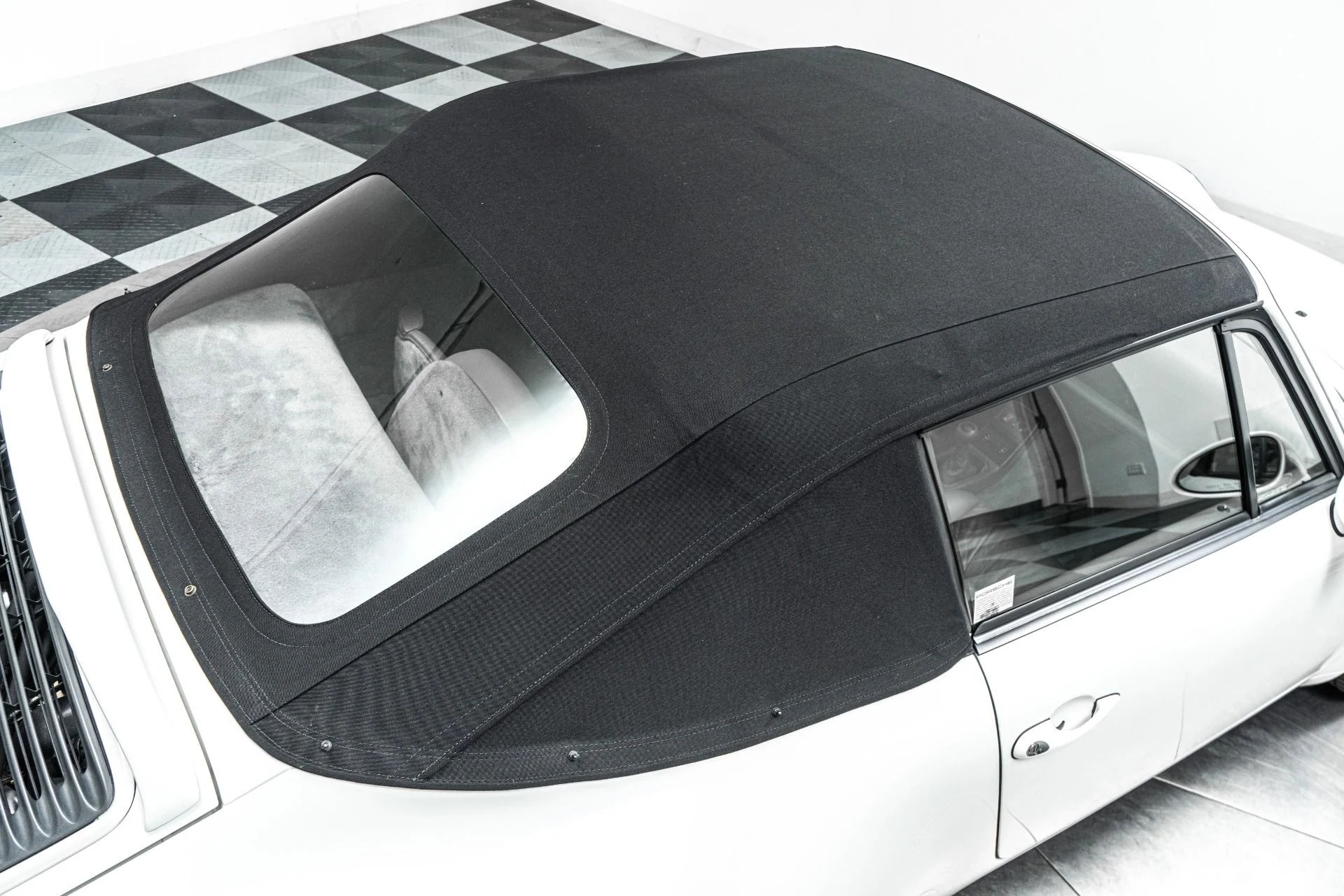 mph034_1355398367_Used_1995_Porsche_911_Carrera_1788212856_0583e54bef
