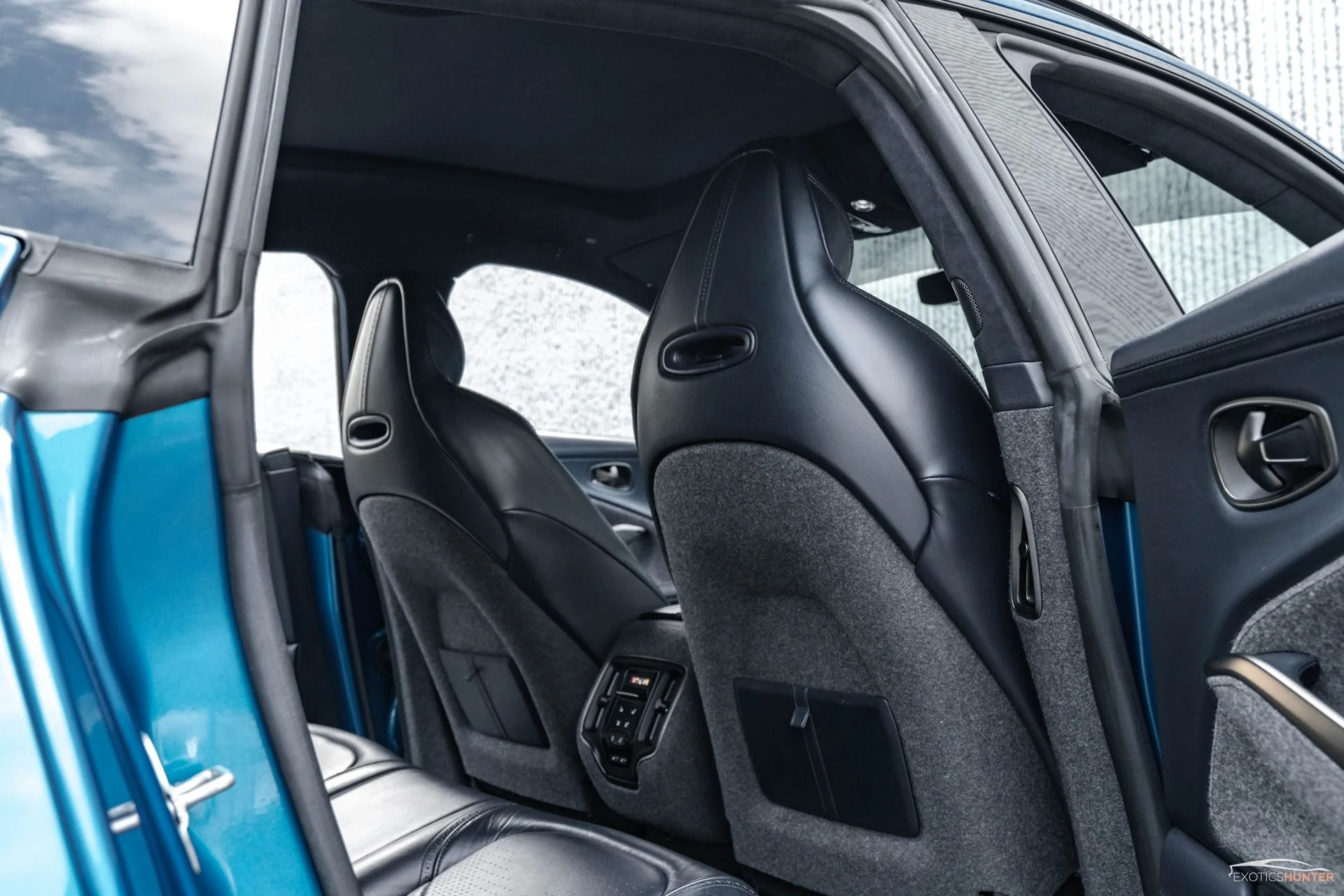 mph034_1355953144_Used_2021_Aston_Martin_DBX_CPO_Aug_2026_w_Special_Order_Exterior_Interior_Black_Pack_1708458533_3463f92cb1