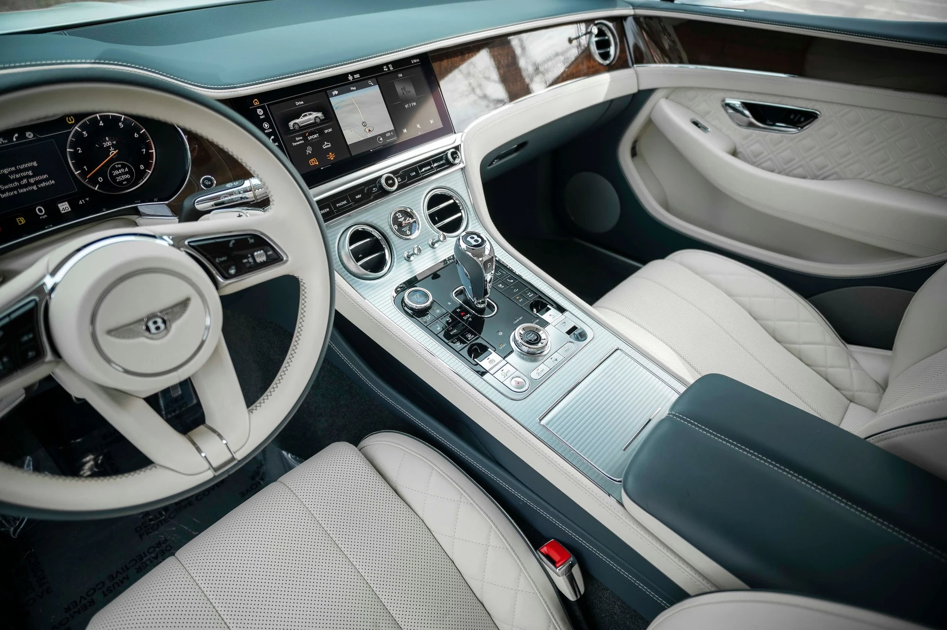 mph034_1359139552_e02e2b5780a34f07a9e3f9e8b5a3aa7f_5689feeb85