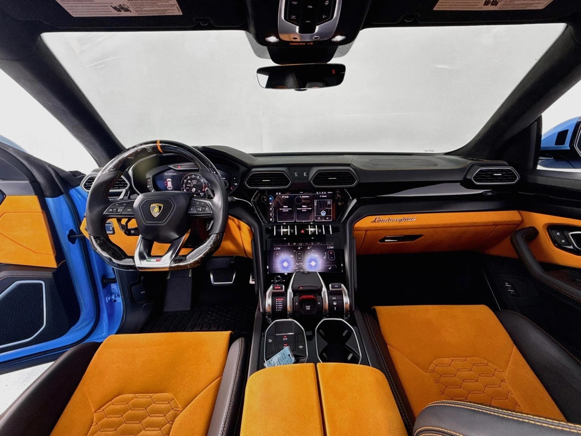 mph034_135916938_Used_2022_Lamborghini_Urus_1786408610_4588b1aa1f