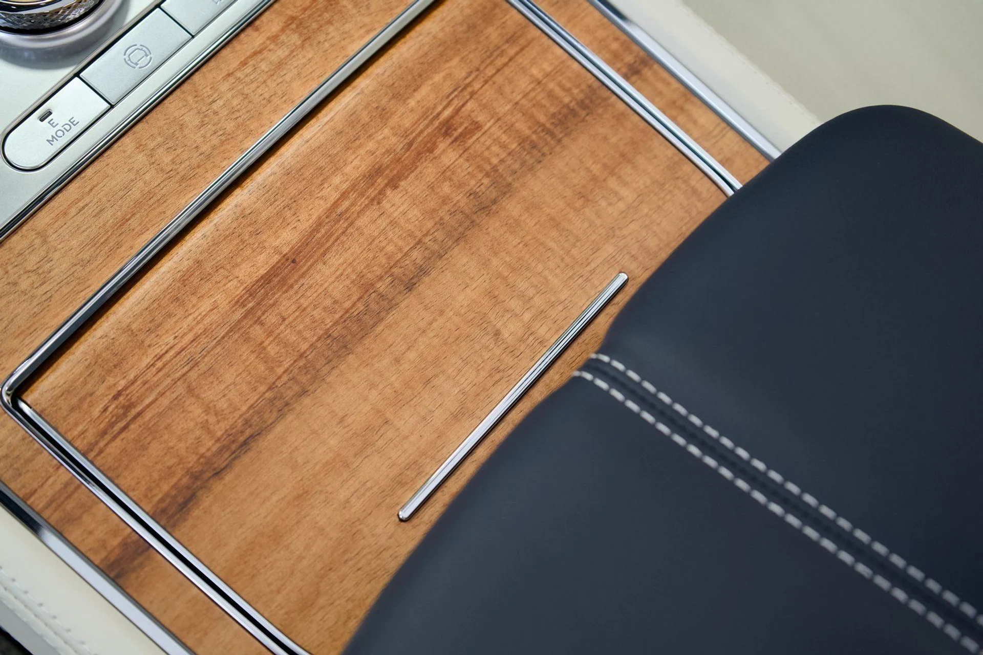 mph034_1361703093_8db19ba2f22fc4b7701187436fa9631d_b1f6bdf35d