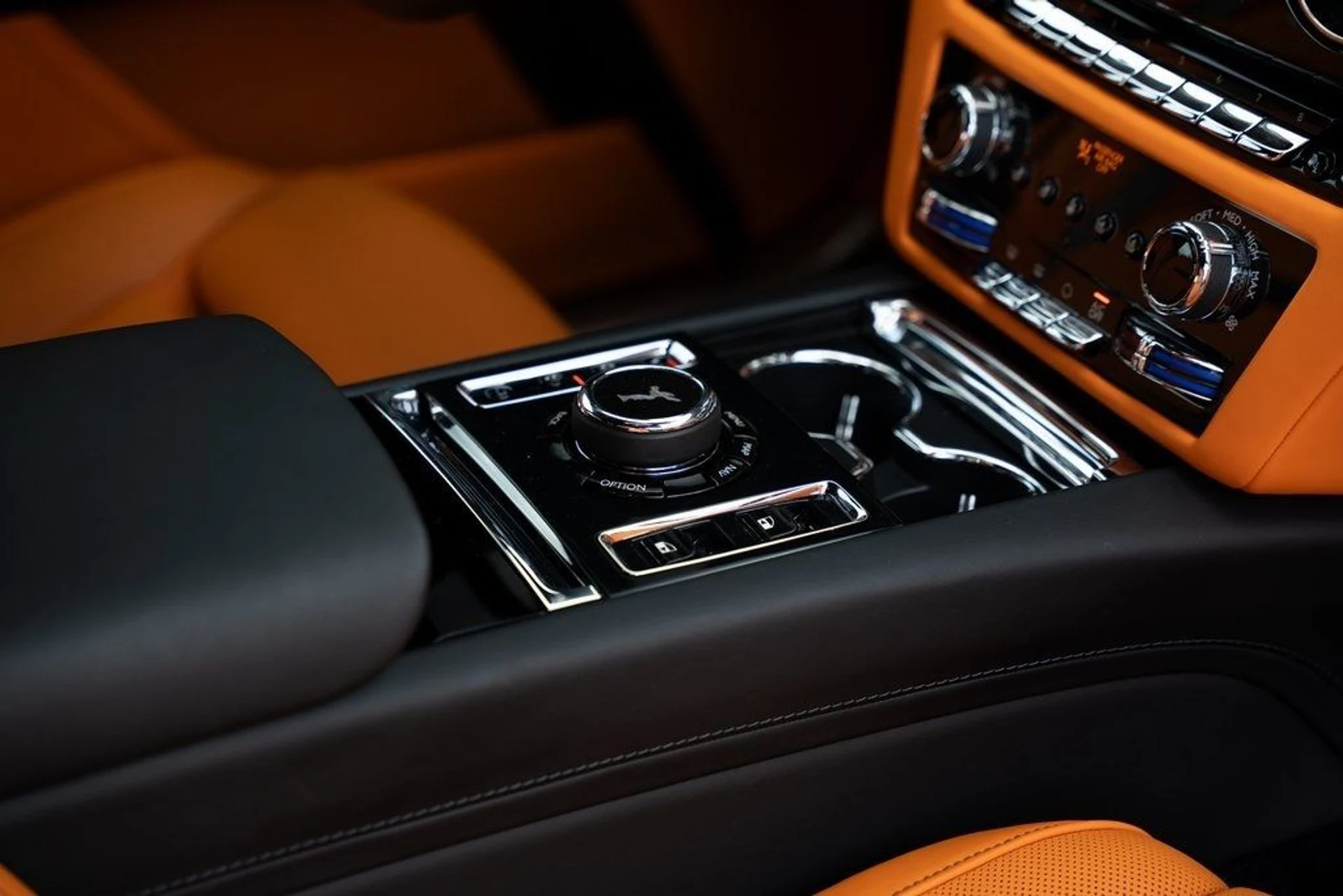 mph034_136379931_image_36_94f4a2830c