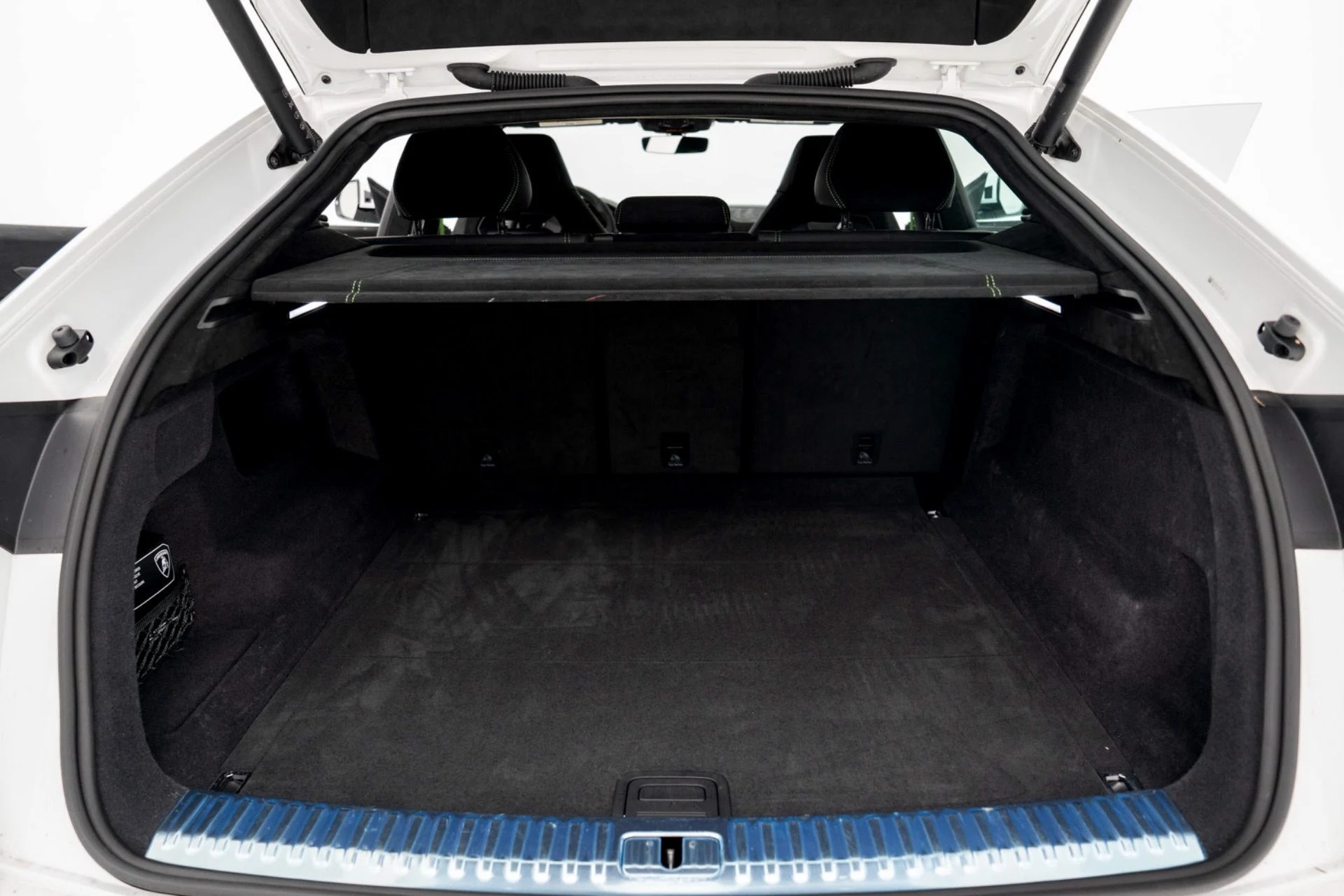 mph034_1373500554_Used_2024_Lamborghini_Urus_Performante_1775674457_20739f71db