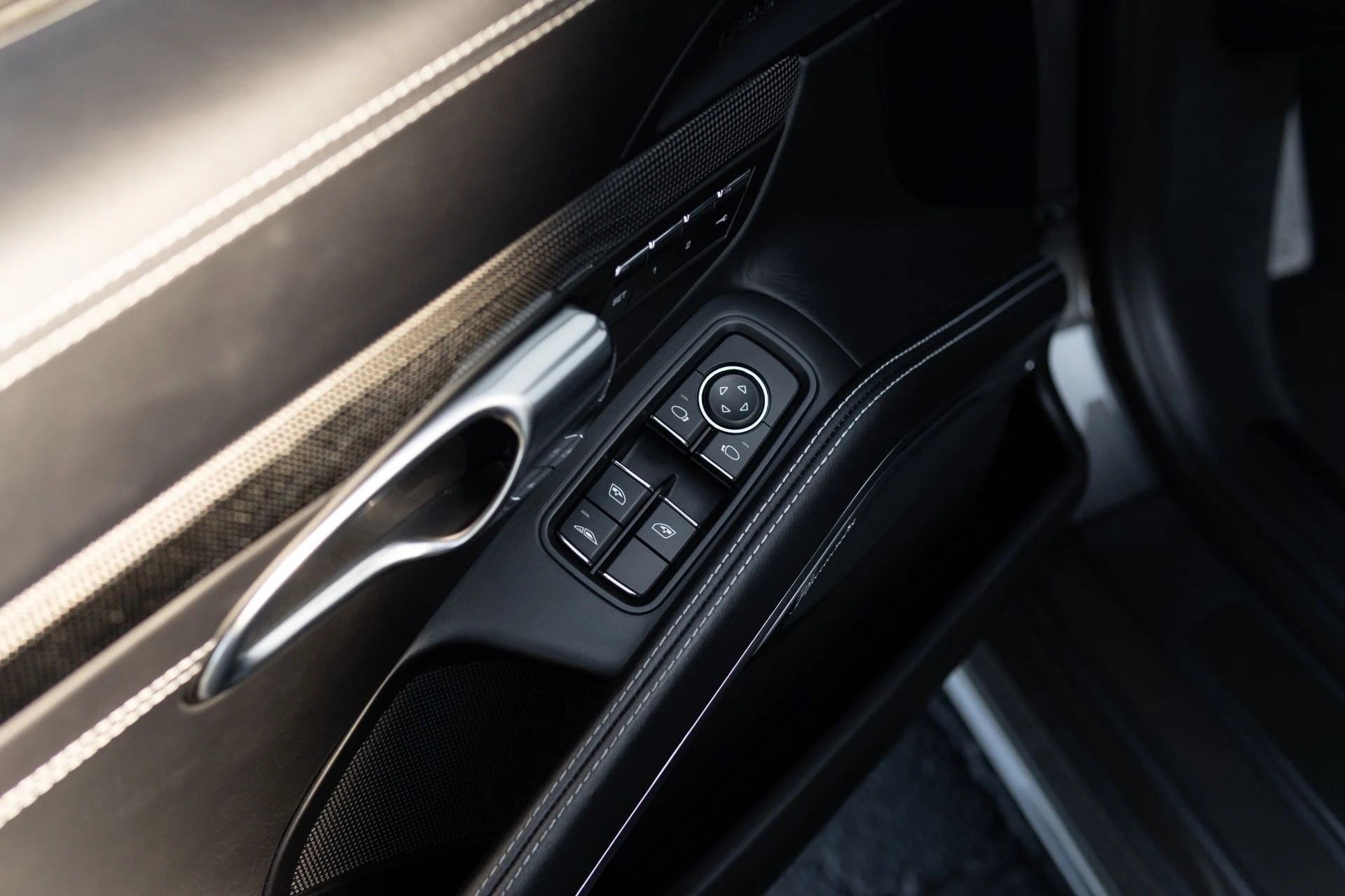 mph034_1379043777_Used_2019_Porsche_911_Turbo_S_1766778415_bcbf8b3326