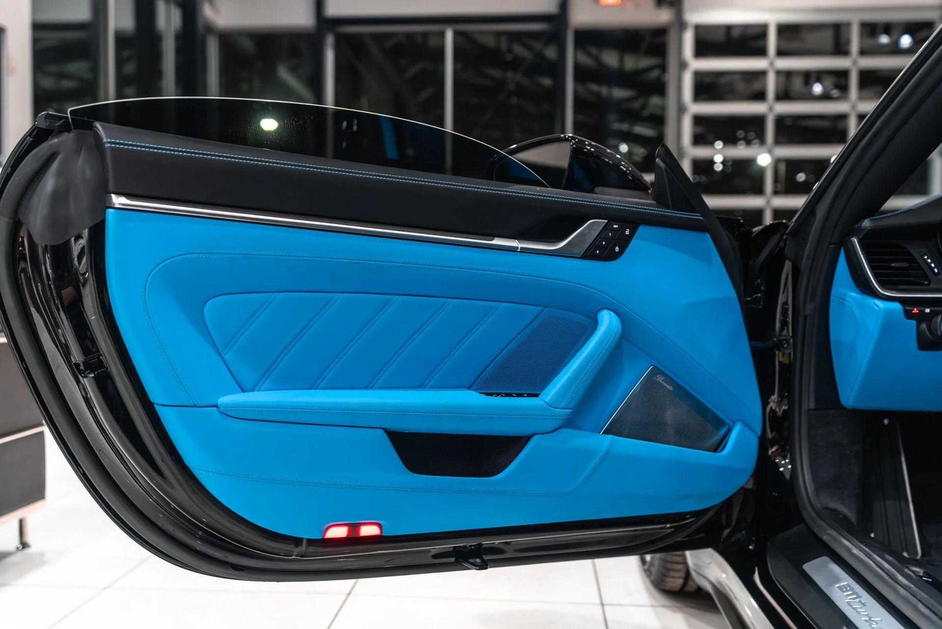 mph034_1402799603_11198_p35_l_a2da3c2ed0