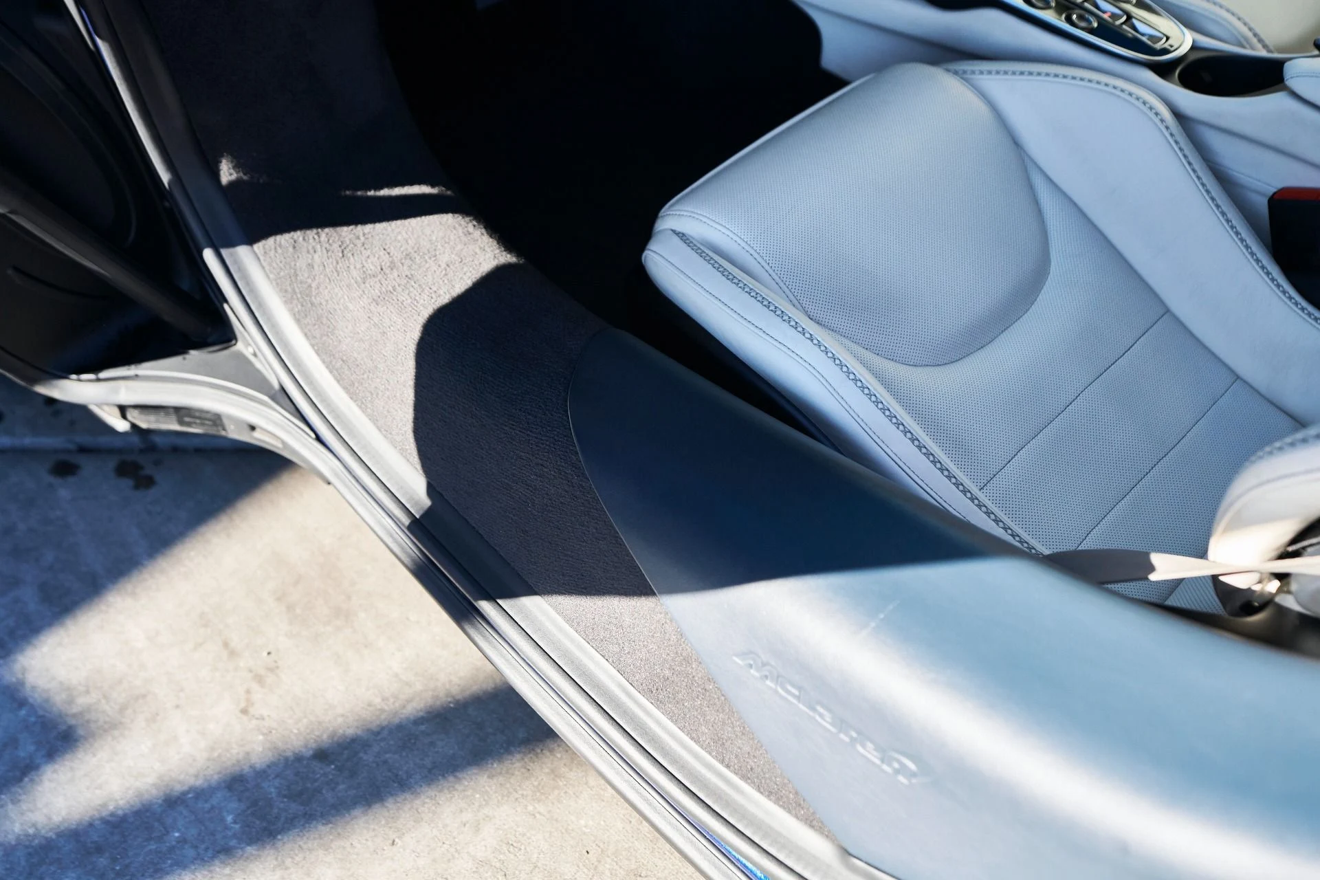 mph034_1410087626_Used_2022_Mc_Laren_GT_Base_1765245112_4ccf56d826