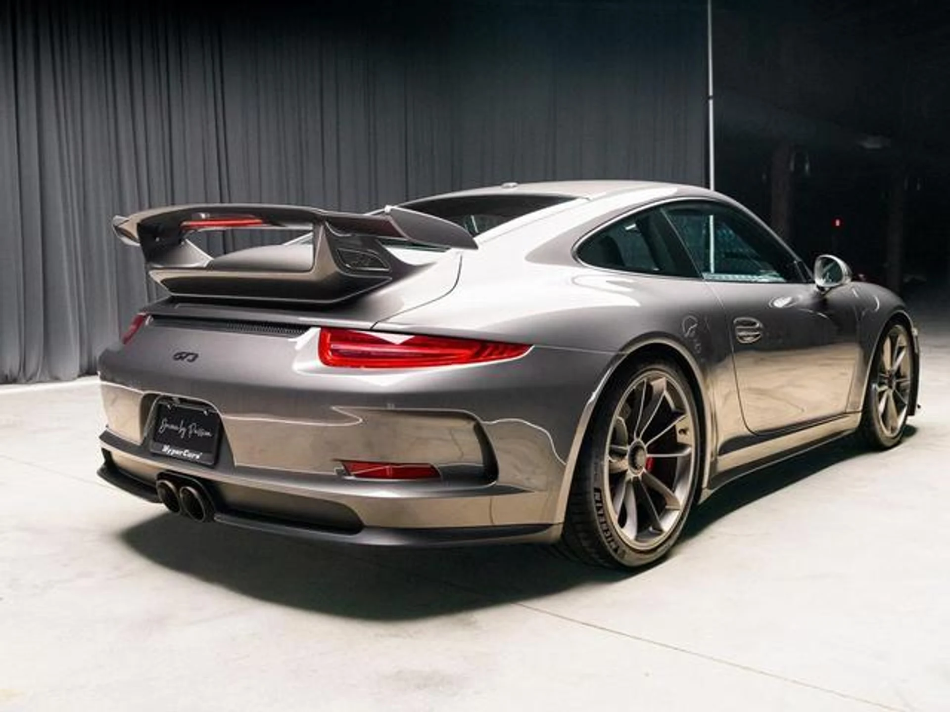 mph034_142617130_Af_X_Vd_B4_C_Sn_OCQ_Kf_E_Zf_xj1_DN_Dz4_d4fce2152c