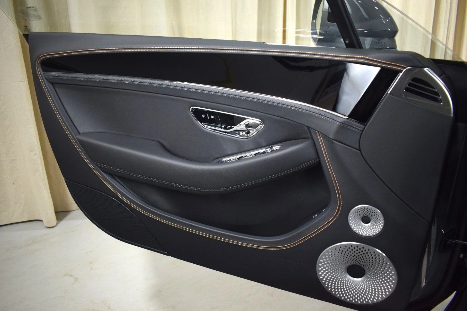 mph034_1428976563_156bef064df42f22bd46ab875bc68e65x_81af4babb5