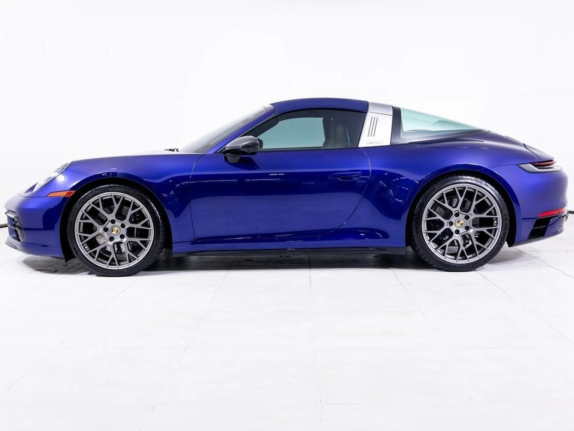 mph034_1448323489_e0c043b4a3e70ba4bb70e845de428f14x_f37cb9c336