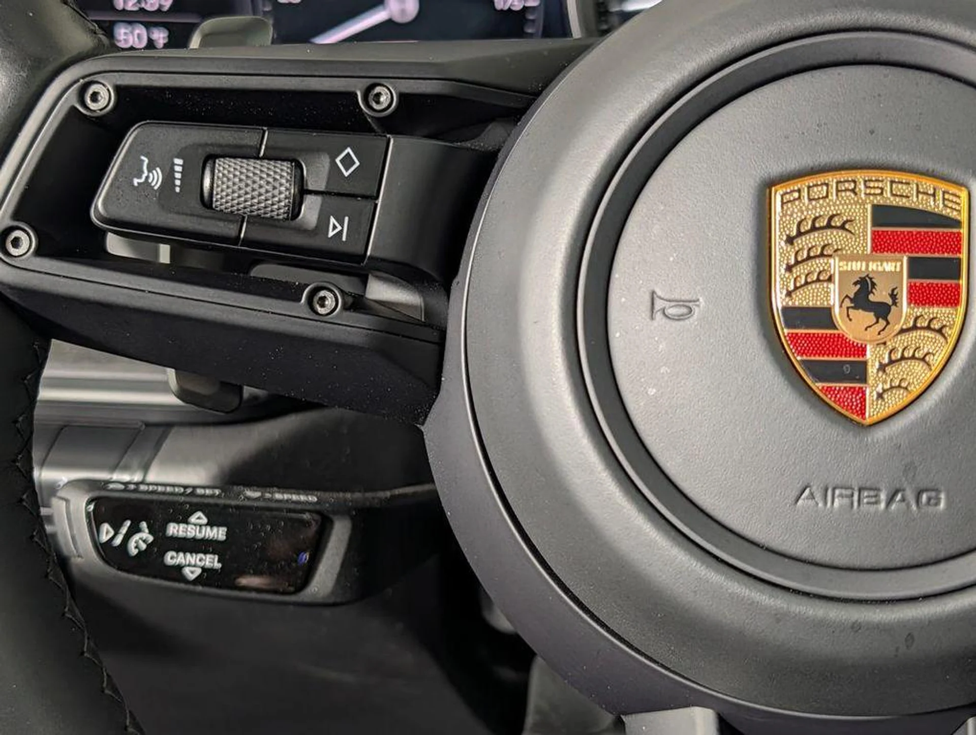 mph034_1463265686_q_Ilz44_EY_81_P_Og_BV_2f_3_Jsk_Gk_Ccw_826ed938de