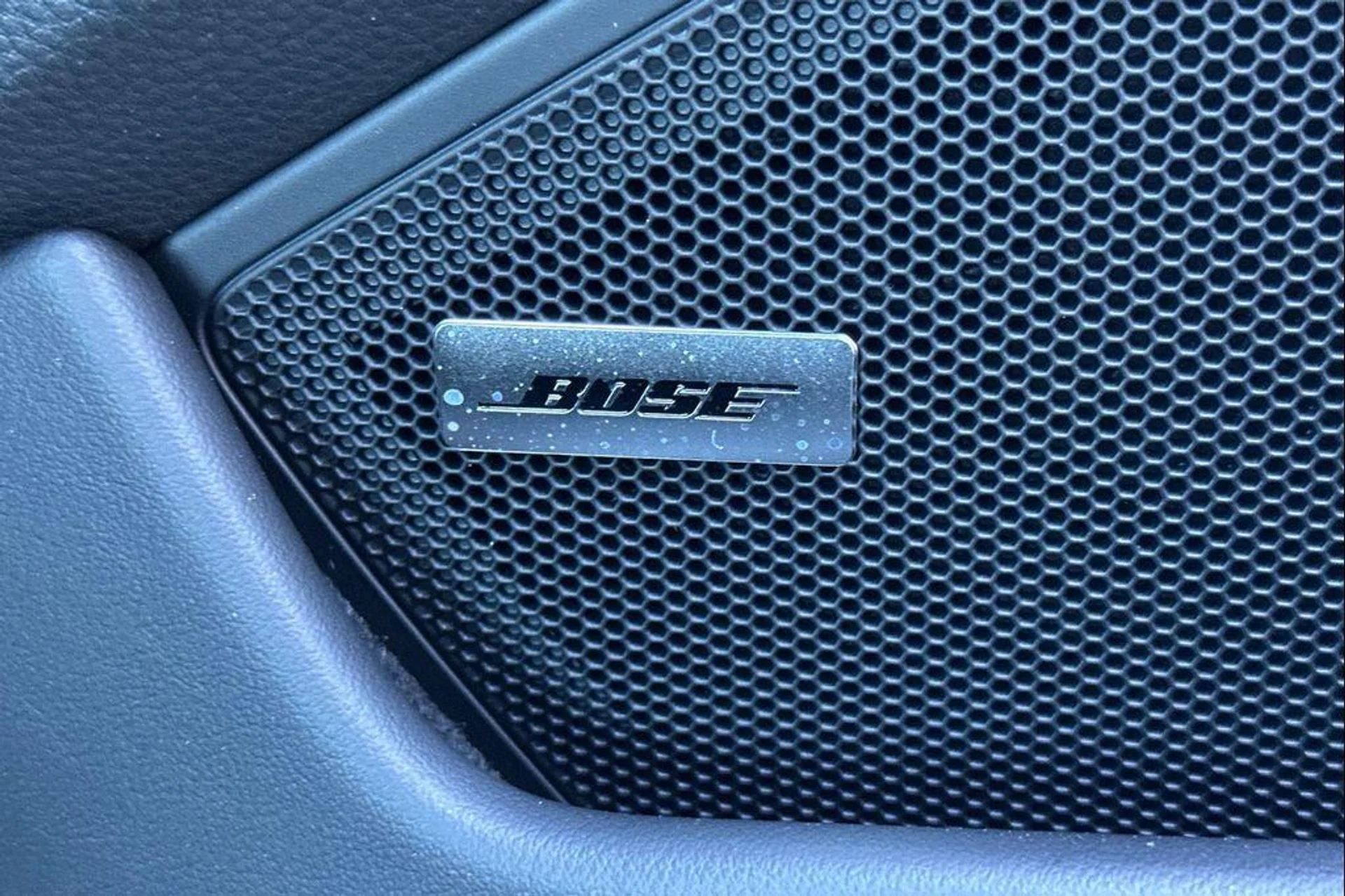 mph034_1471866354_pci_L9e_K2g_G_Lr_RO_Tpnx_Rdagl_Gu_GU_103526a604