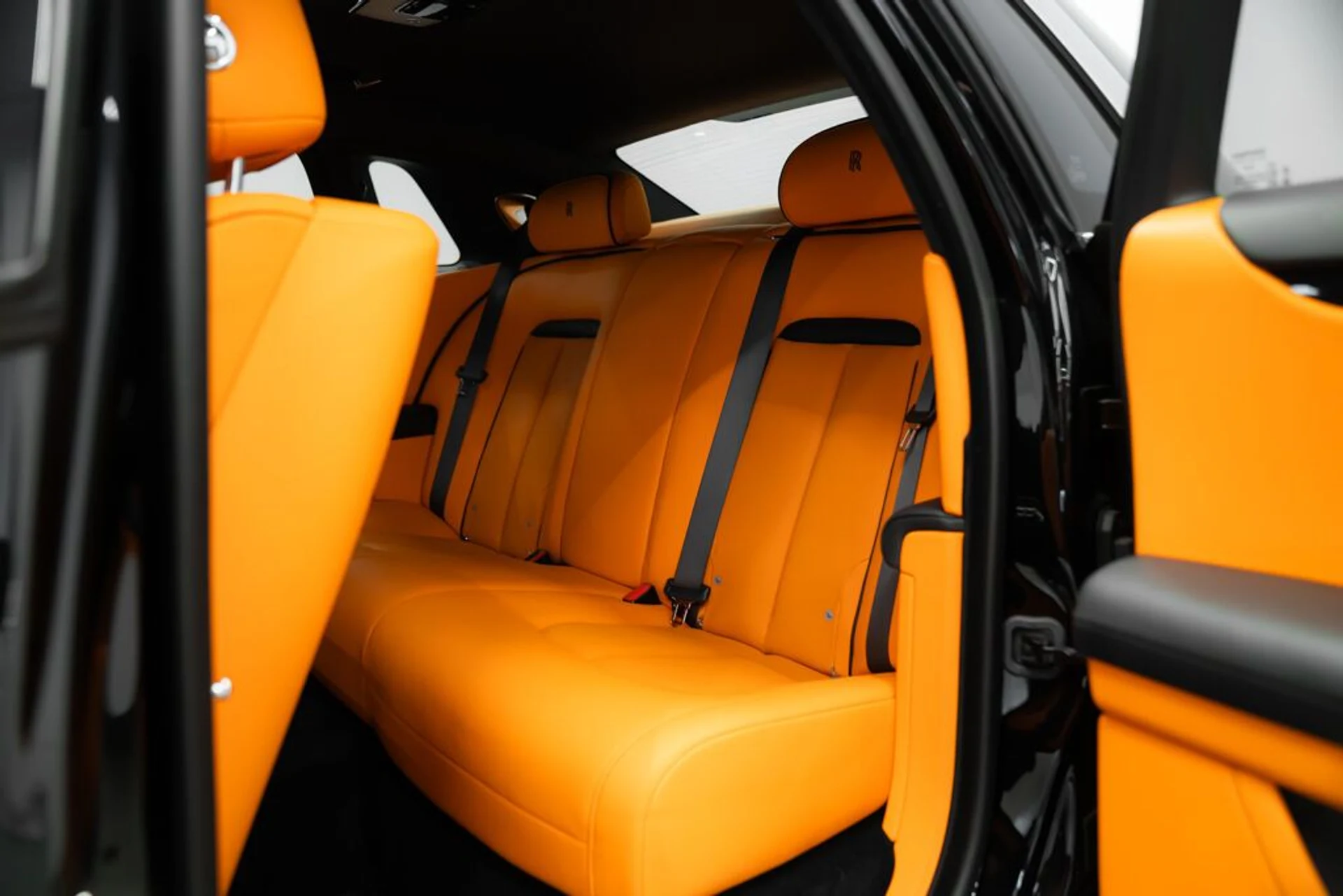 mph034_1473822470_rolls_royce_ghost_2021_jpg_v_1754355020_ec84b7b1c4