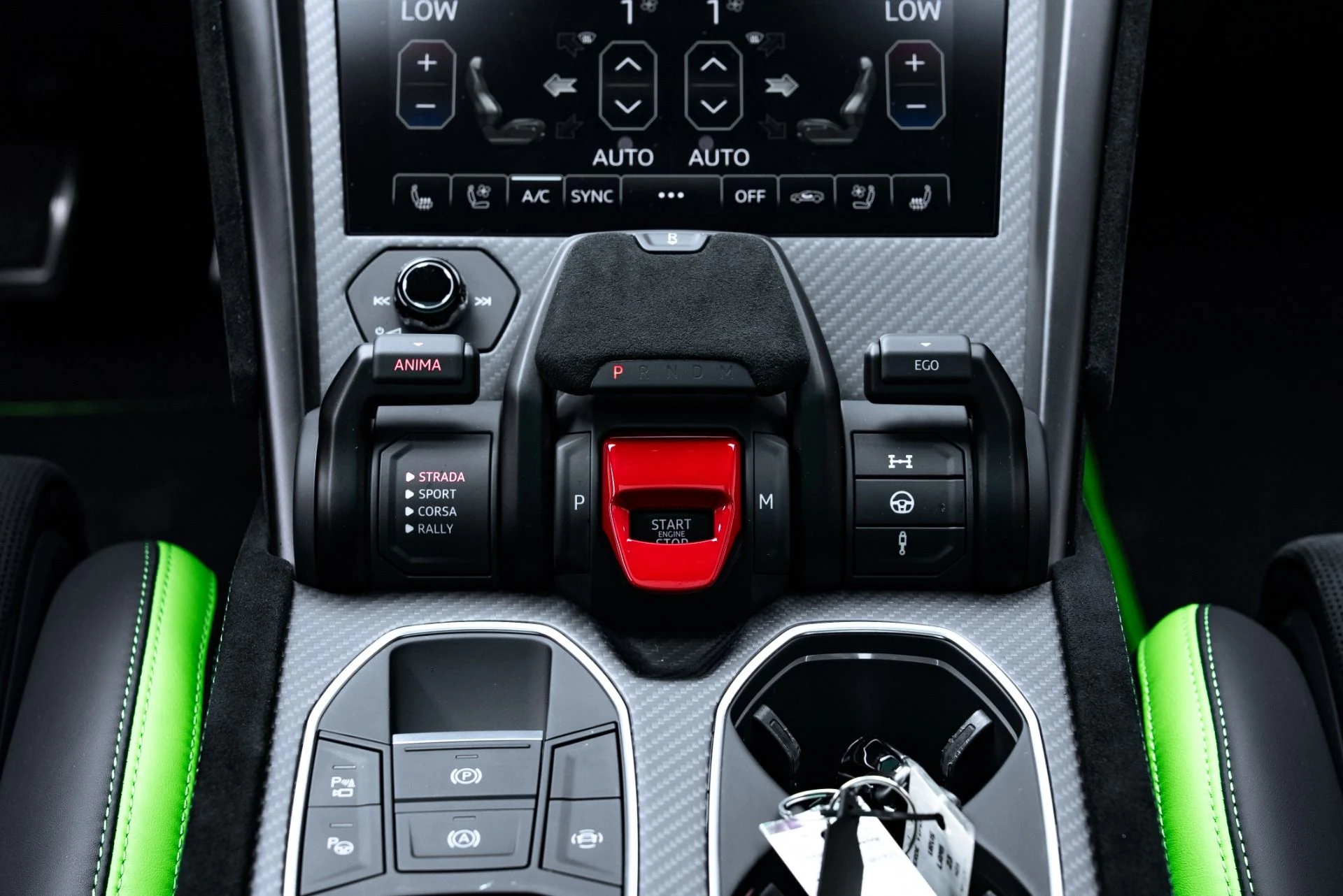 mph034_1475282445_Used_2023_Lamborghini_Urus_Performante_1776122804_e5a35fe904