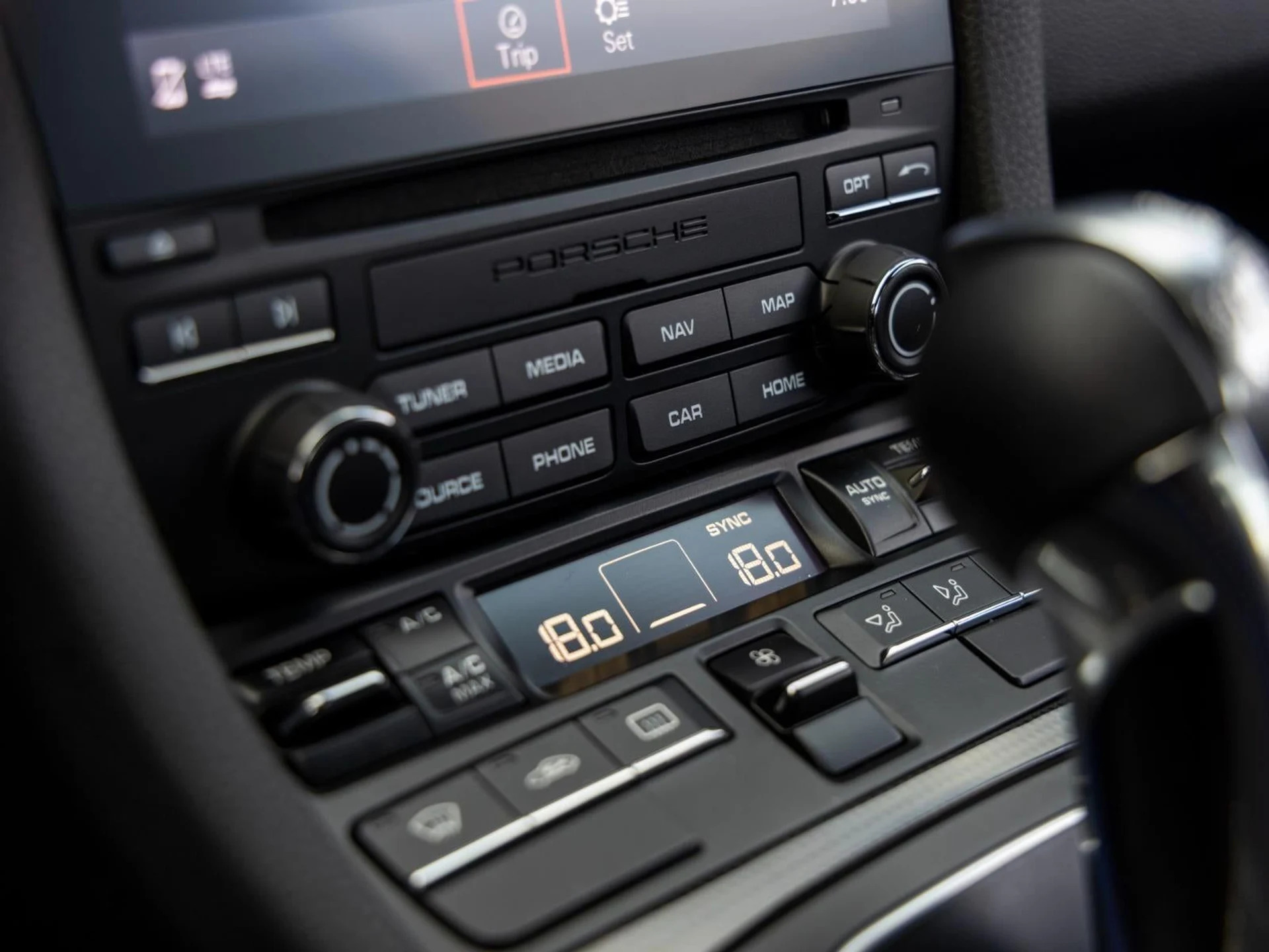 mph034_1493805647_35_584dbeee60