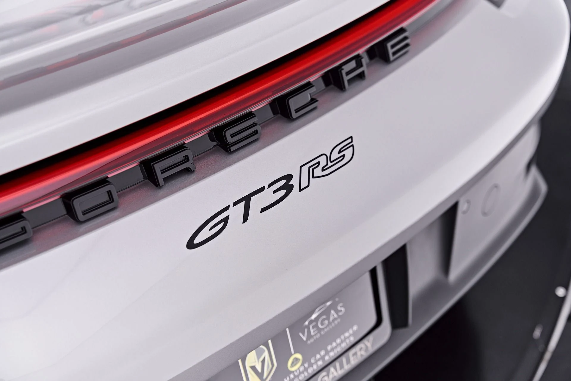 mph034_1509277420_Used_2025_Porsche_911_GT_3_RS_1785791014_ad3ad57b84