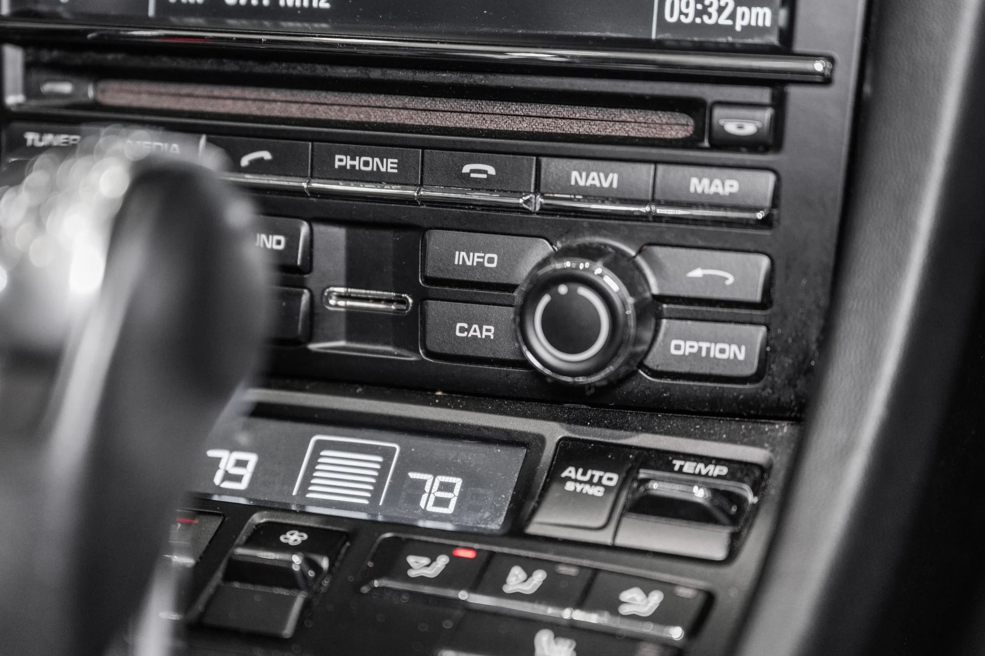 mph034_1516254182_Used_2016_Porsche_911_Carrera_GTS_1766505219_6e6e2411ab