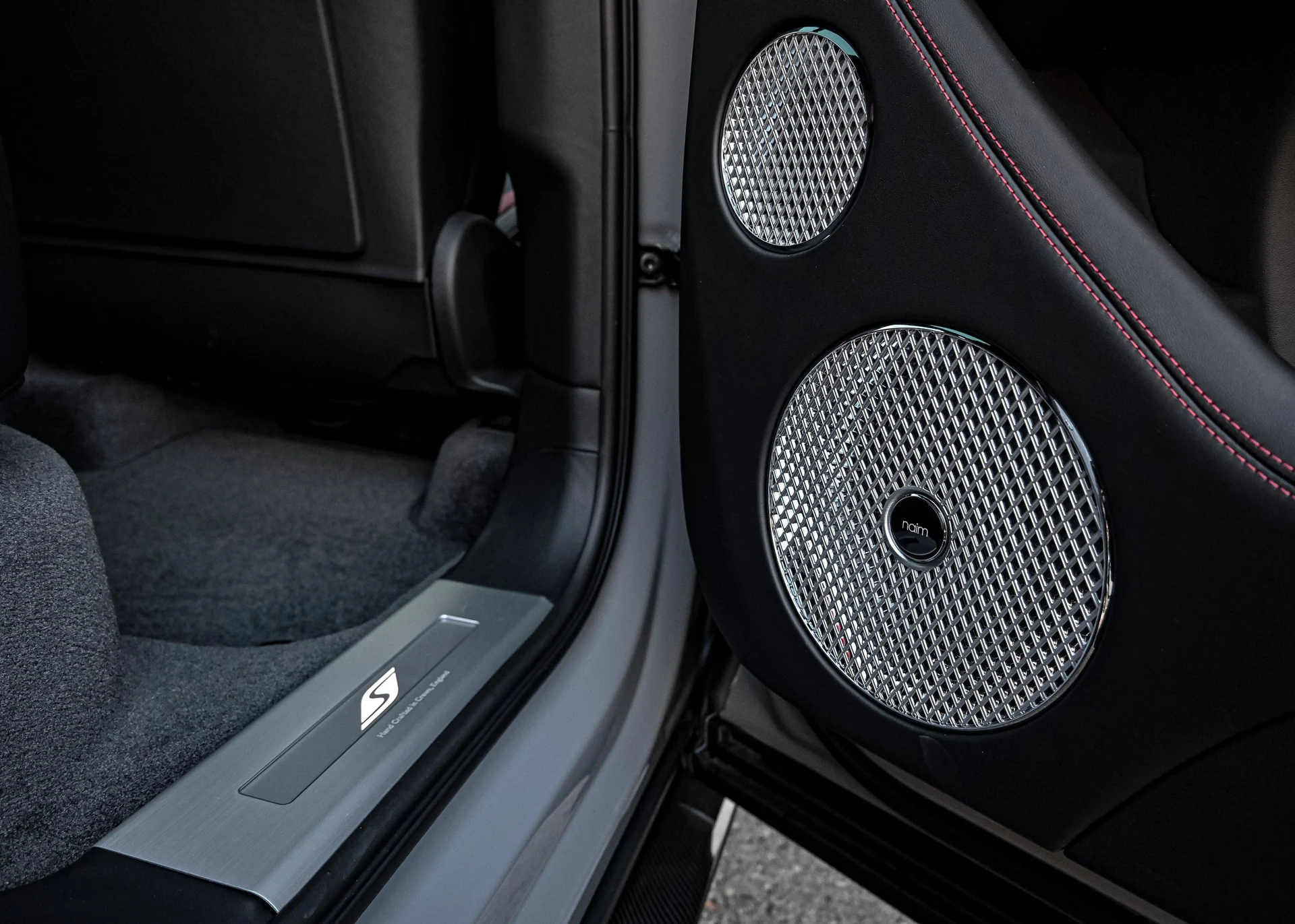 mph034_1536503147_3f5b85ad_79bf_4a8a_9cab_b199be30b517_bc87057009