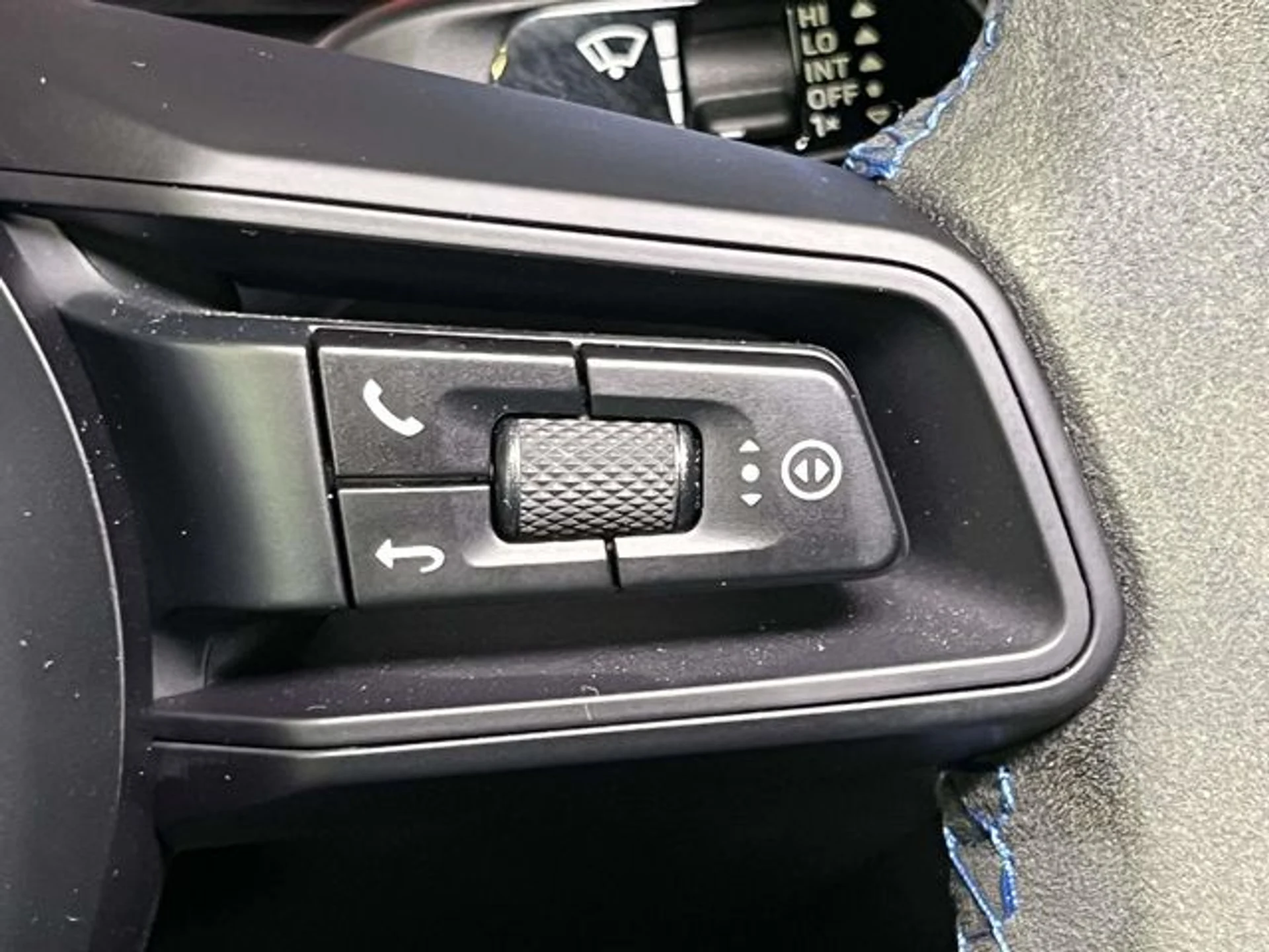 mph034_1543239003_14f5304e1366bced61d210d8c513e764x_f6da611cc9