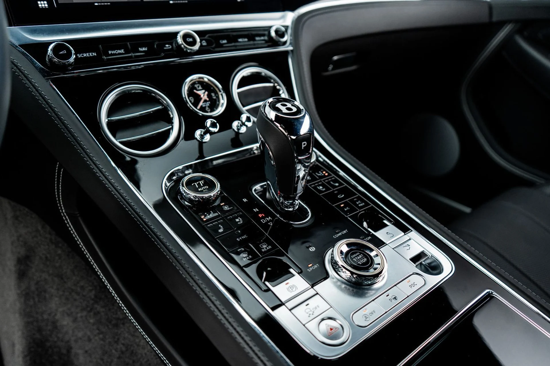 mph034_1549716097_9d00caa1_db7d_4edb_bc16_8217da563a94_fe570bbcd5