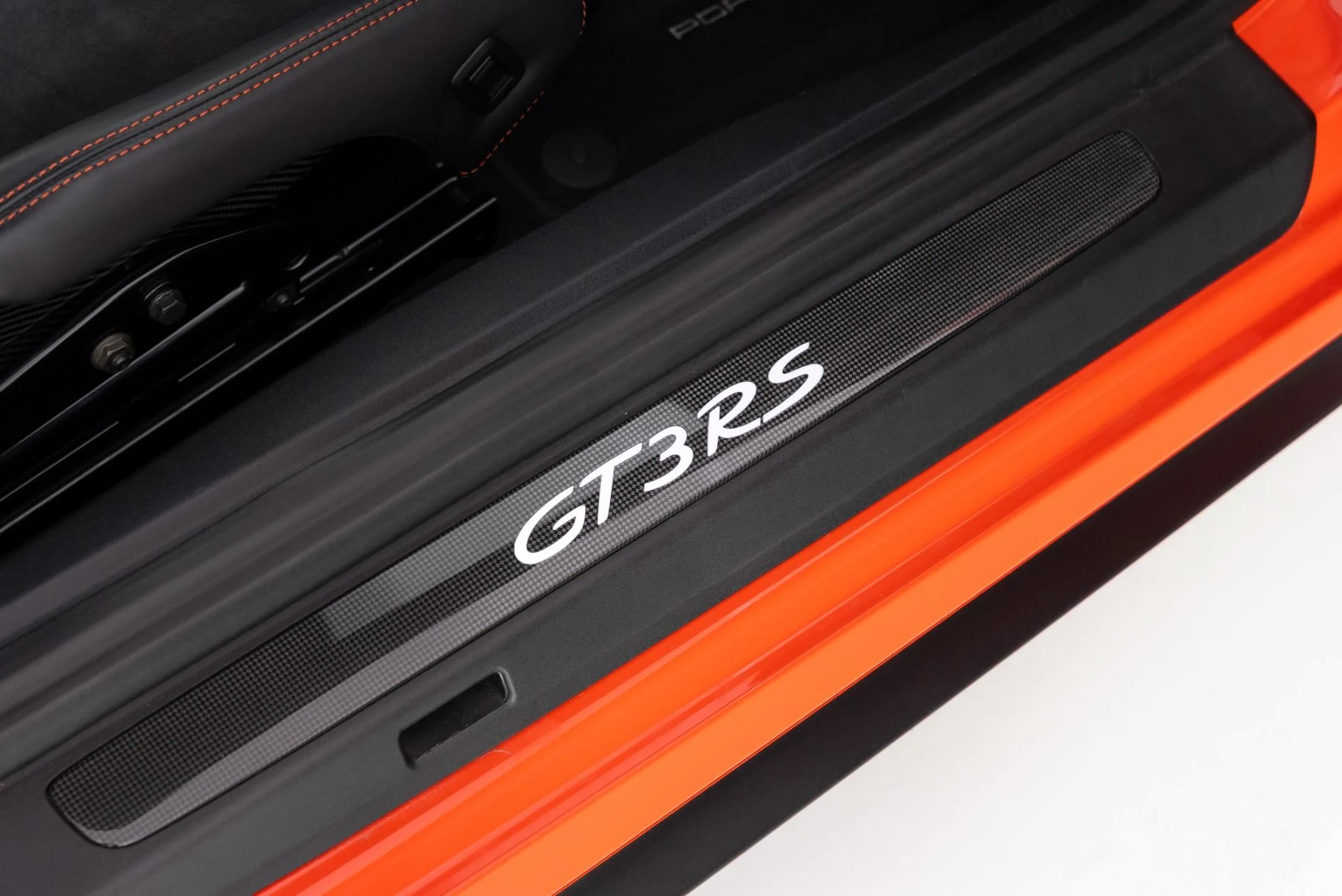 mph034_1558929096_Used_2016_Porsche_911_GT_3_RS_1754423357_f010e028b1