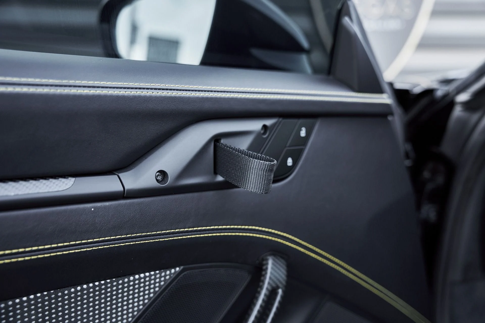 mph034_1563380779_Used_2024_Porsche_911_GT_3_RS_1766112762_6e172875b3