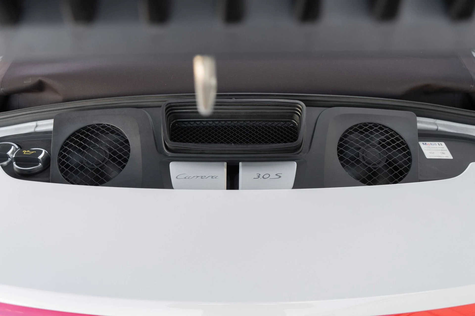 mph034_156493792_Used_2018_Porsche_911_Carrera_4_S_1775580222_e78aeaab67