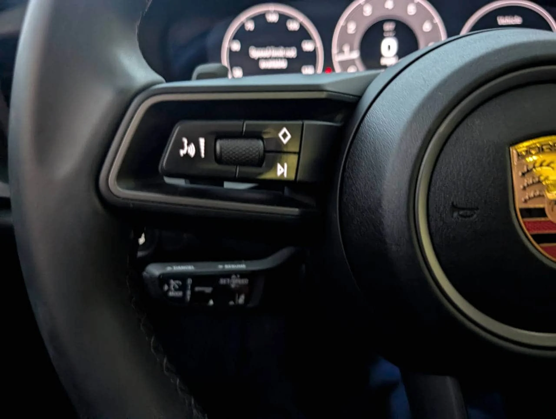 mph034_1588878877_a17e4ca00cc8dd6816818c42cee3a5f8x_d7599ecb36