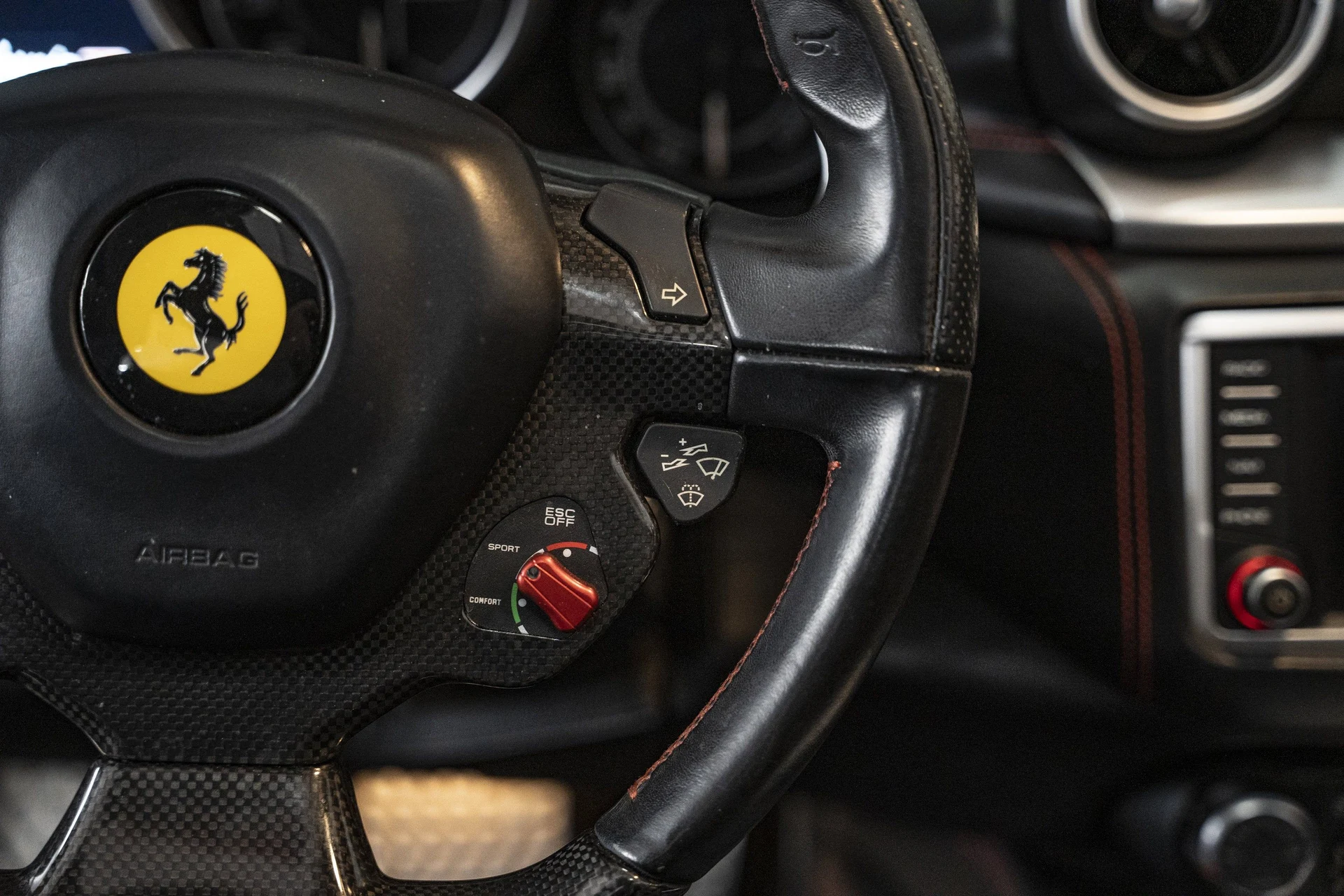 mph034_1599475091_3ecb3992deb34e12bbf6cc4351bf52ac_a7cdeb9598