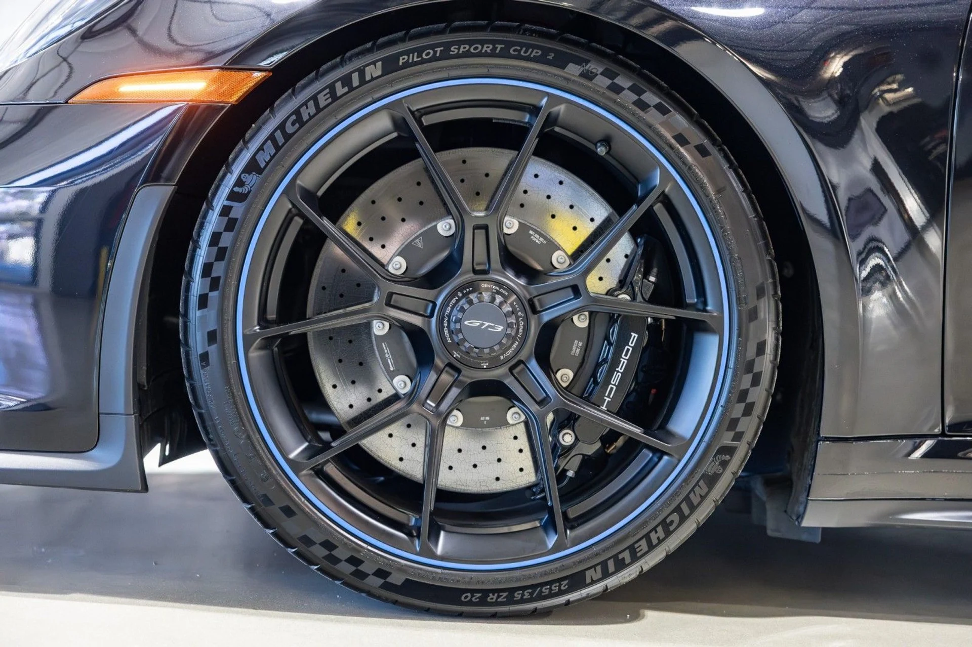 mph034_1602468347_v_A_aba84ceea9