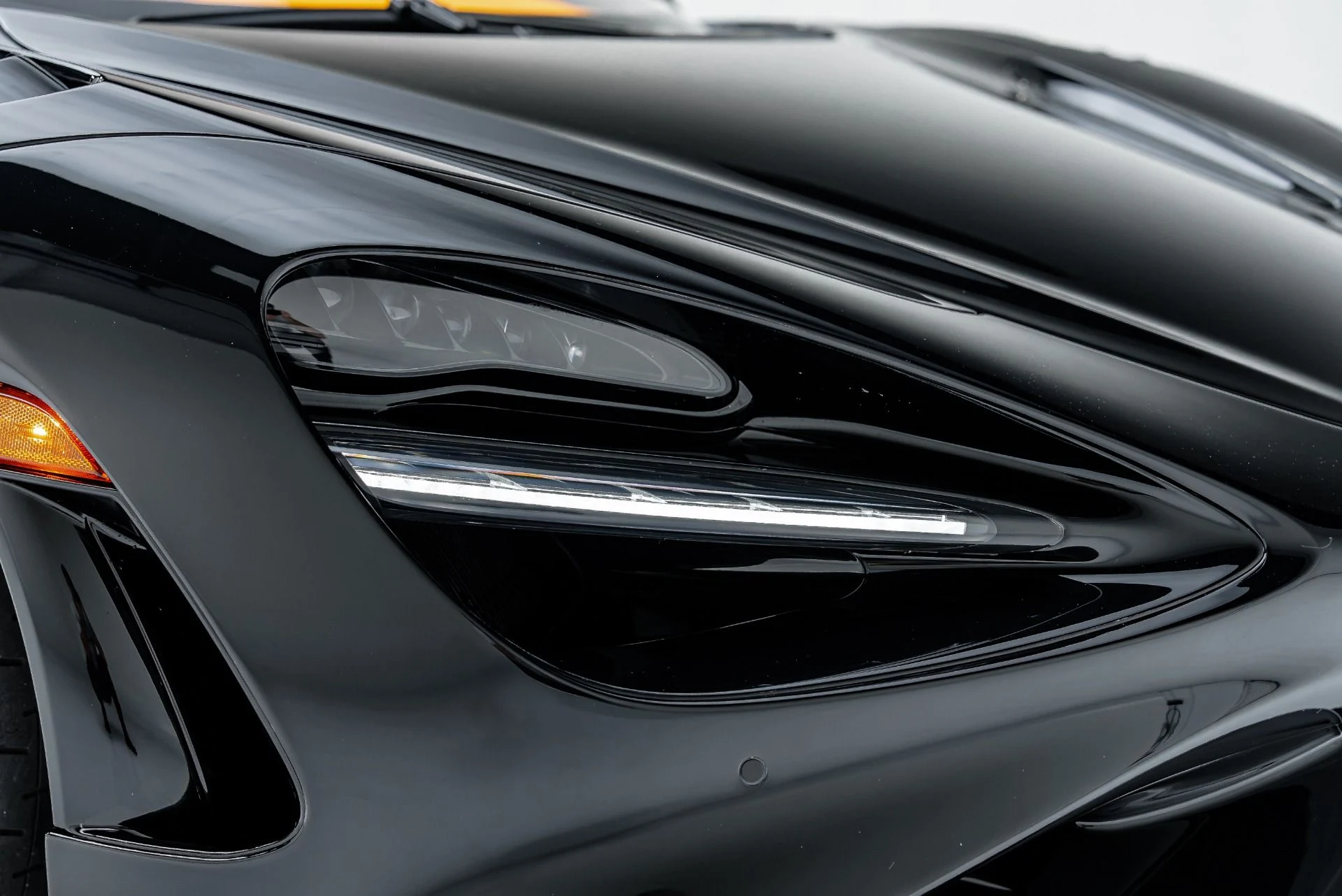 mph034_1622863220_Used_2022_Mc_Laren_765_LT_Spider_1792622299_b03f5b7fee