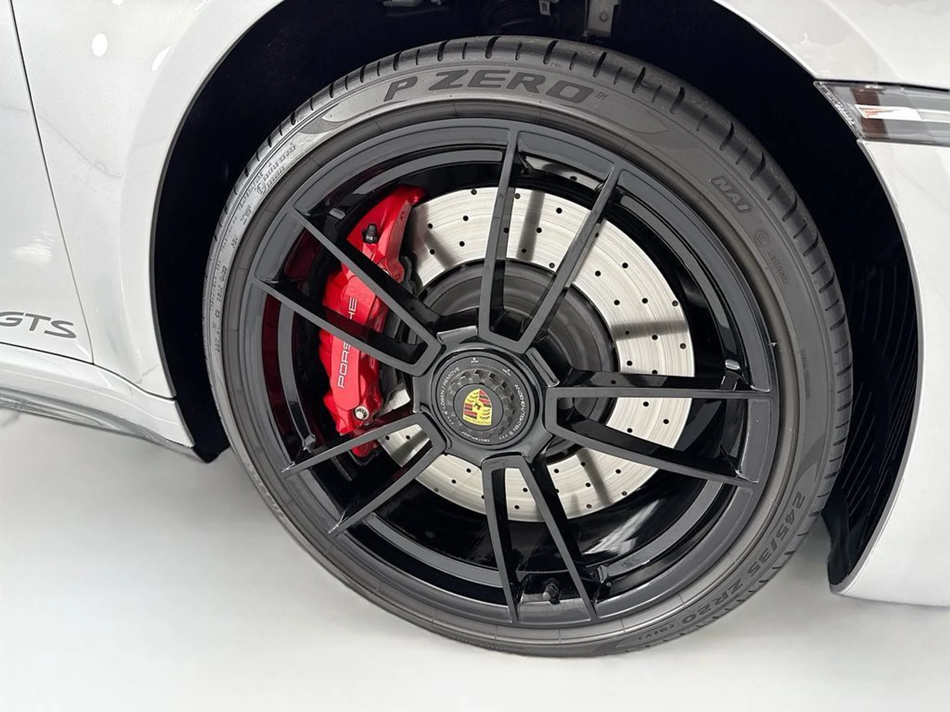 mph034_1635114315_used_2022_porsche_911_carrerascabriolet_8119_23027418_35_1024_1c66d9eb5e