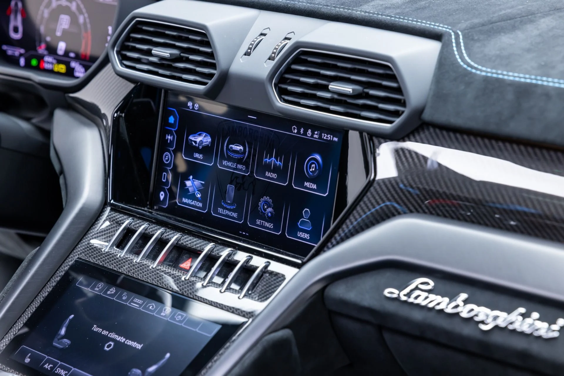 mph034_1638033033_13287_p35_l_2365b4accd