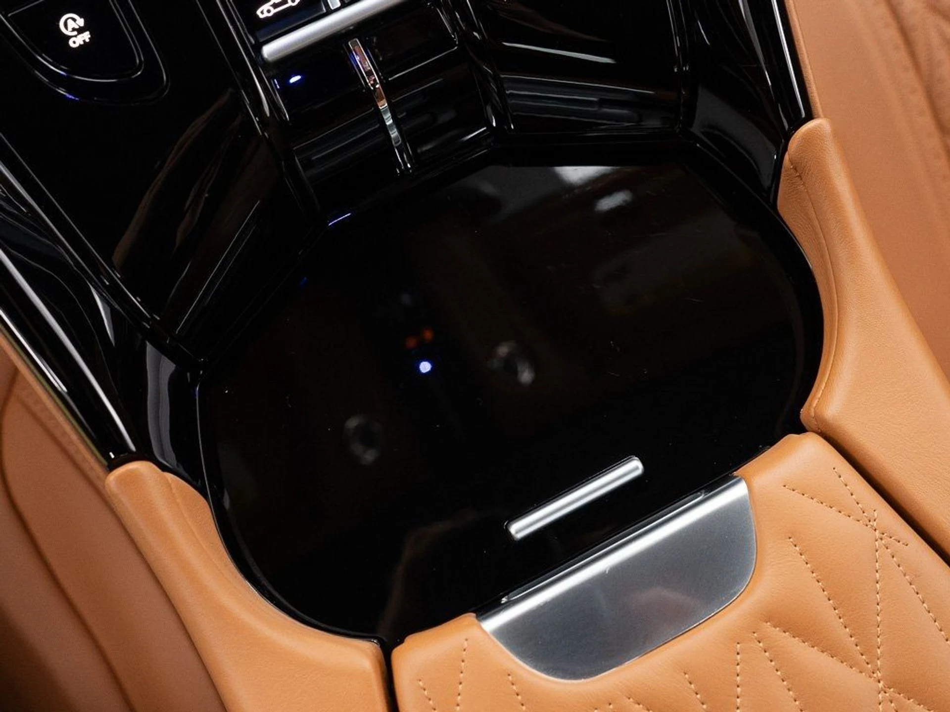 mph034_1656454588_76de51d73eb21c0123ea7f34818b8d3e_7a8357eeed