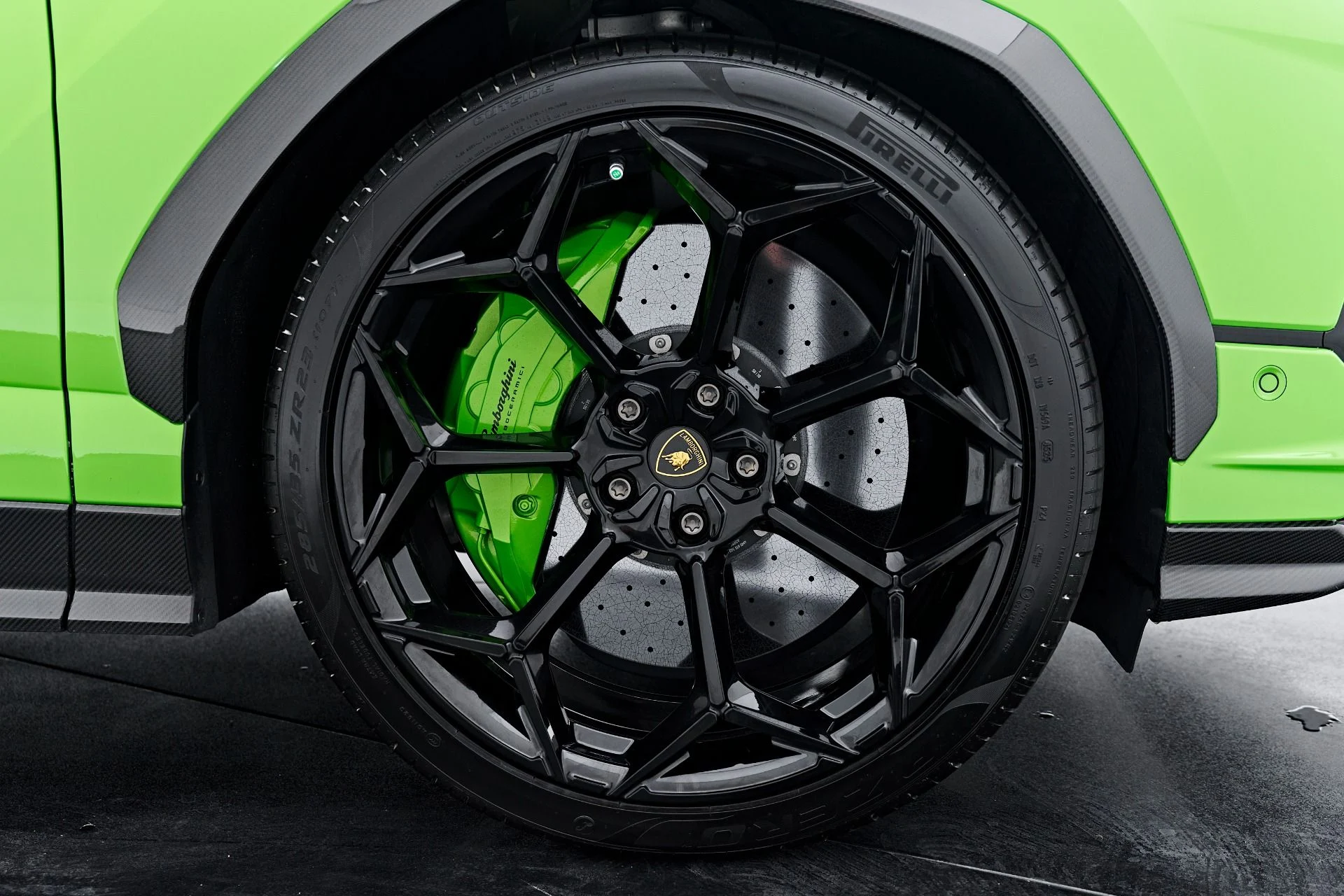 mph034_1658516285_Used_2023_Lamborghini_Urus_Performante_1790376308_033b8220bd