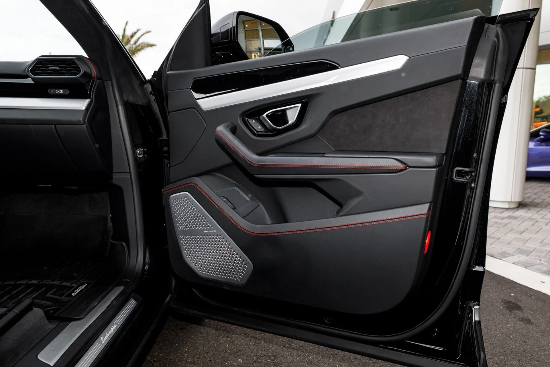 mph034_166347863_624_p35_l_f3ce2f32be