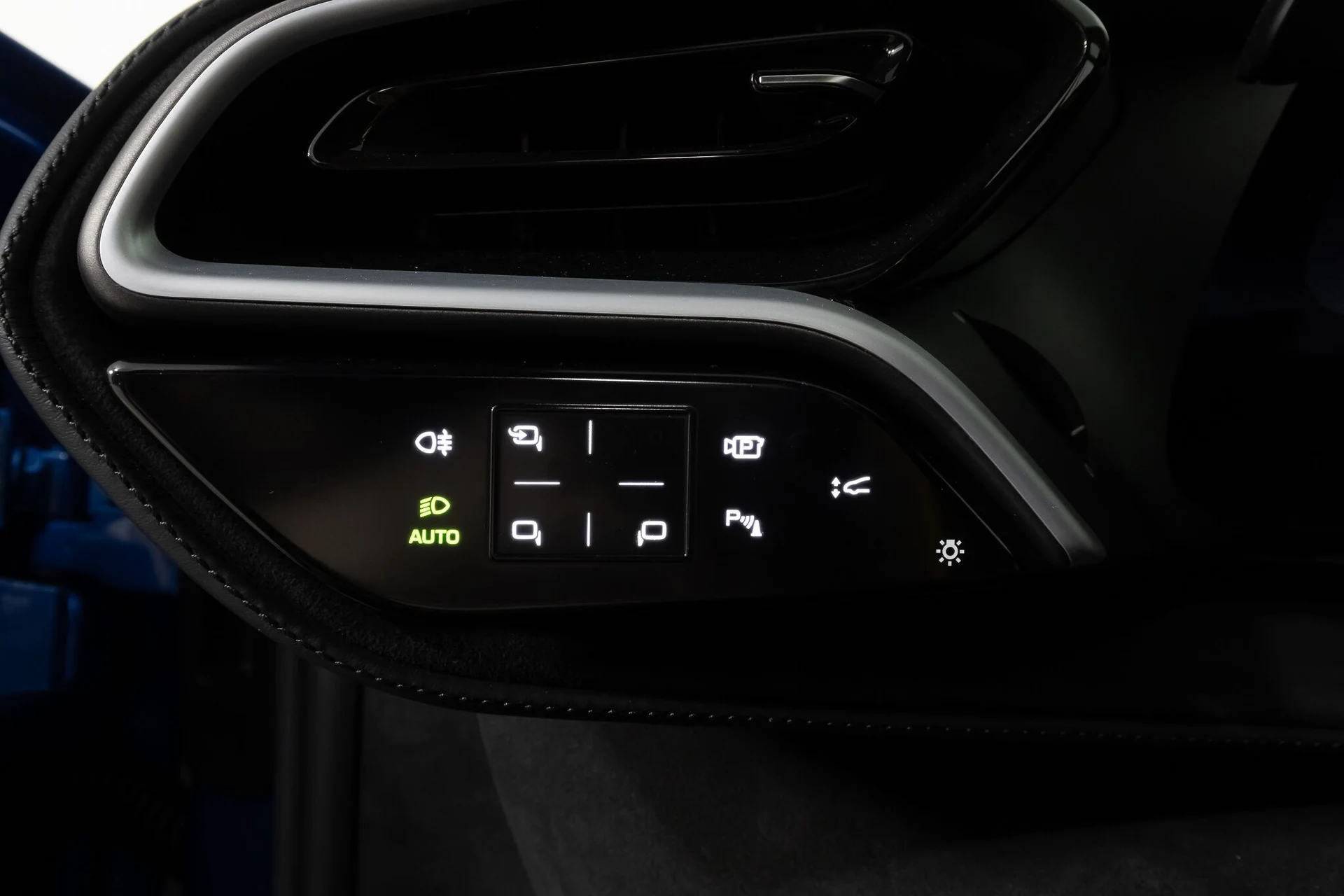 mph034_166585096_99c398ffaab6d801252f087de8bc6309_062edf6b40