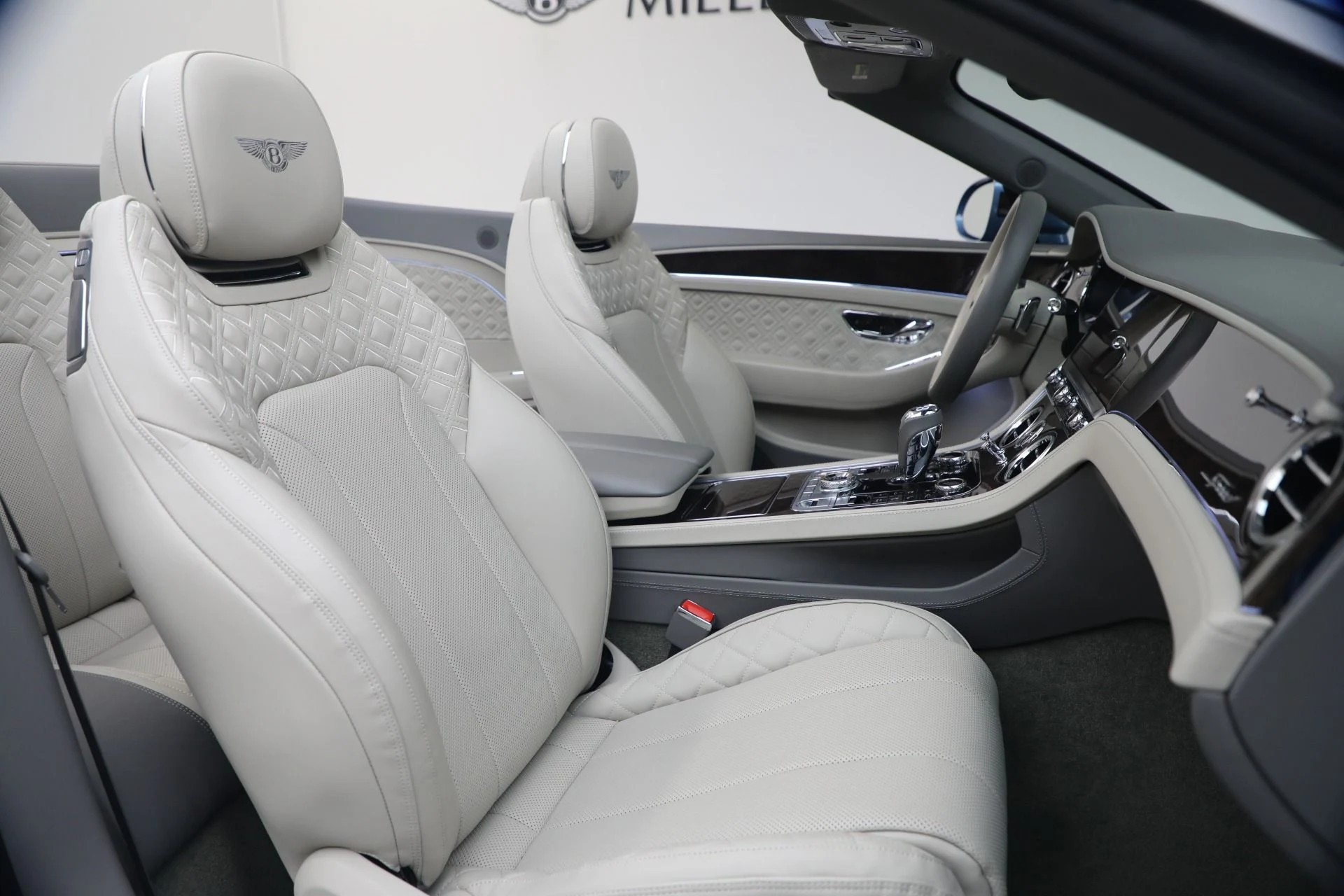 mph034_16720375_Used_2024_Bentley_Continental_GTC_Speed_1776904734_ec6fb59f05