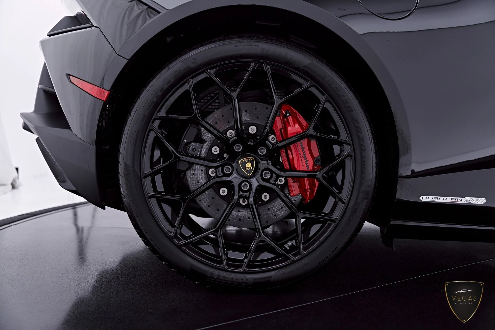 mph034_1674262358_Used_2024_Lamborghini_Huracan_EVO_Base_1783505117_066a88a799