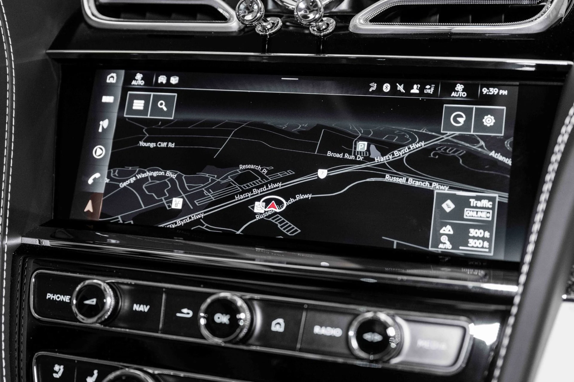 mph034_168928010_Used_2024_Bentley_Bentayga_S_V8_1721581887_97a4980f46