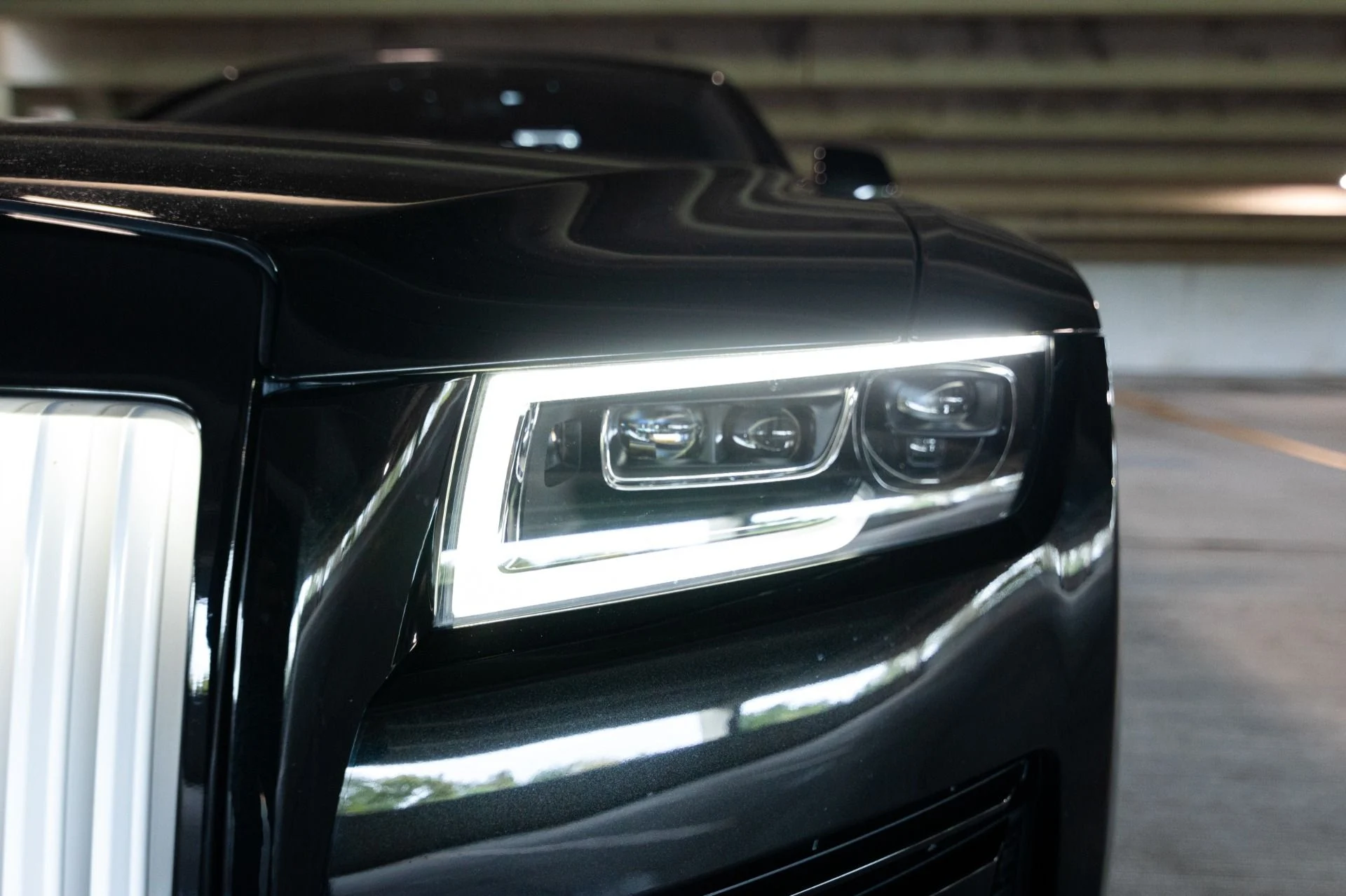 mph034_1695743188_Used_2021_Rolls_Royce_Ghost_EWB_1768869200_50a2146e87