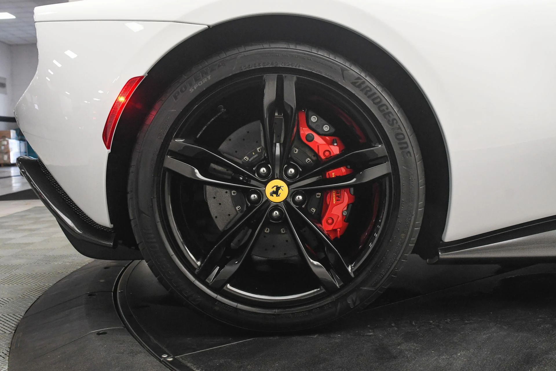 mph034_1714494560_Used_2025_Ferrari_296_GTS_CONV_1757451363_7b93c7b90a