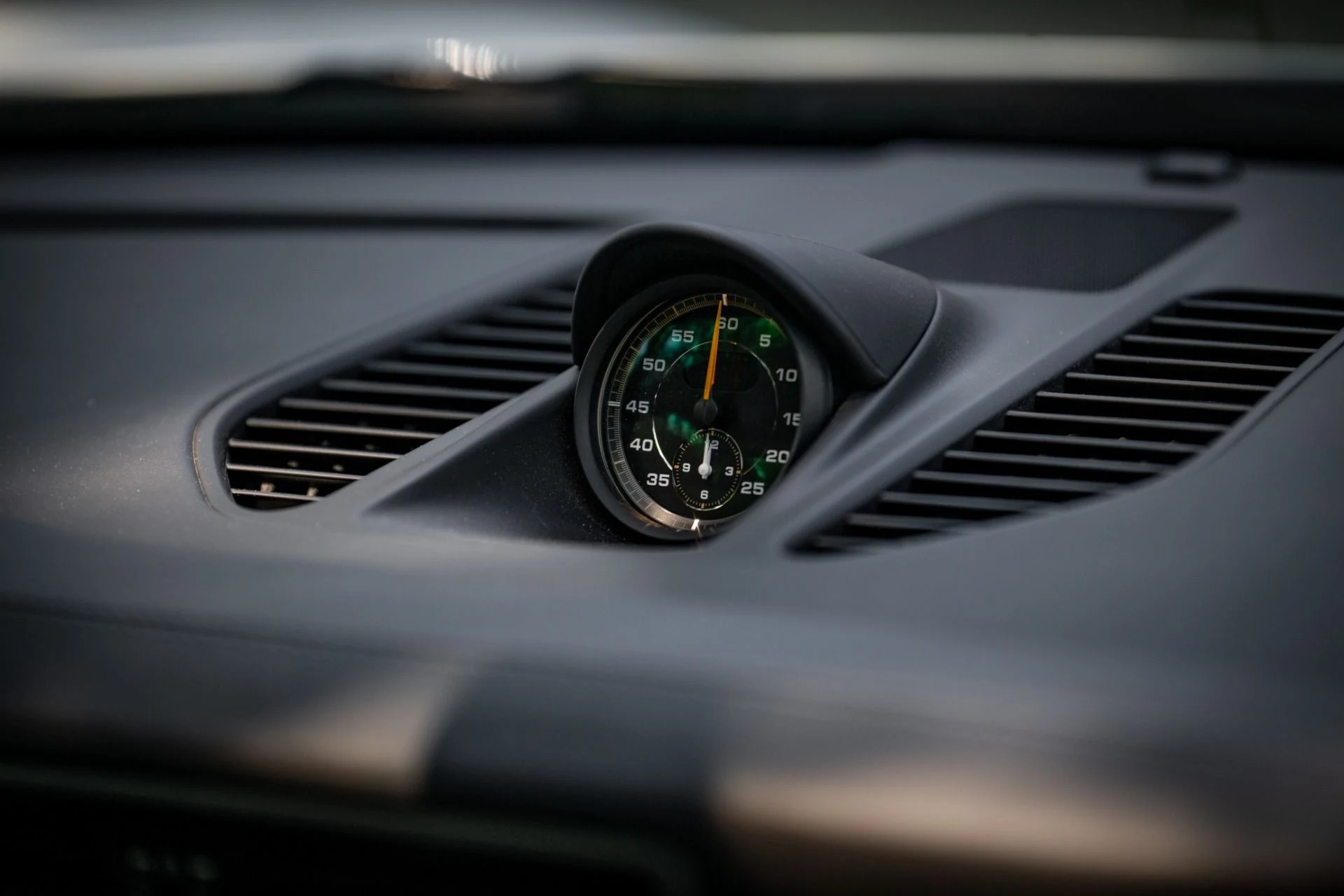 mph034_1729047981_Used_2015_Porsche_911_GT_3_1783359761_888864cec1
